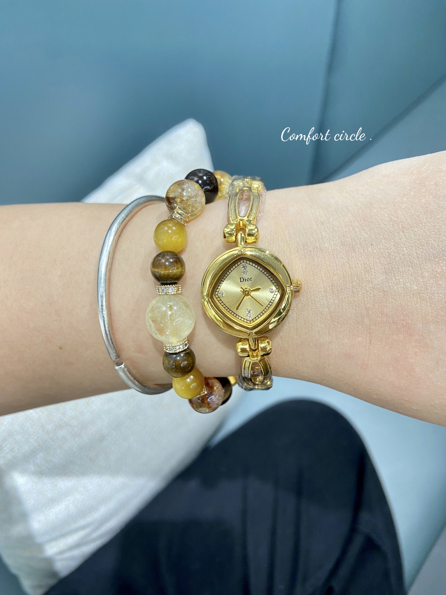 💰50
迪奥 时尚最新款✨🎀简约时尚时装表💍精美名