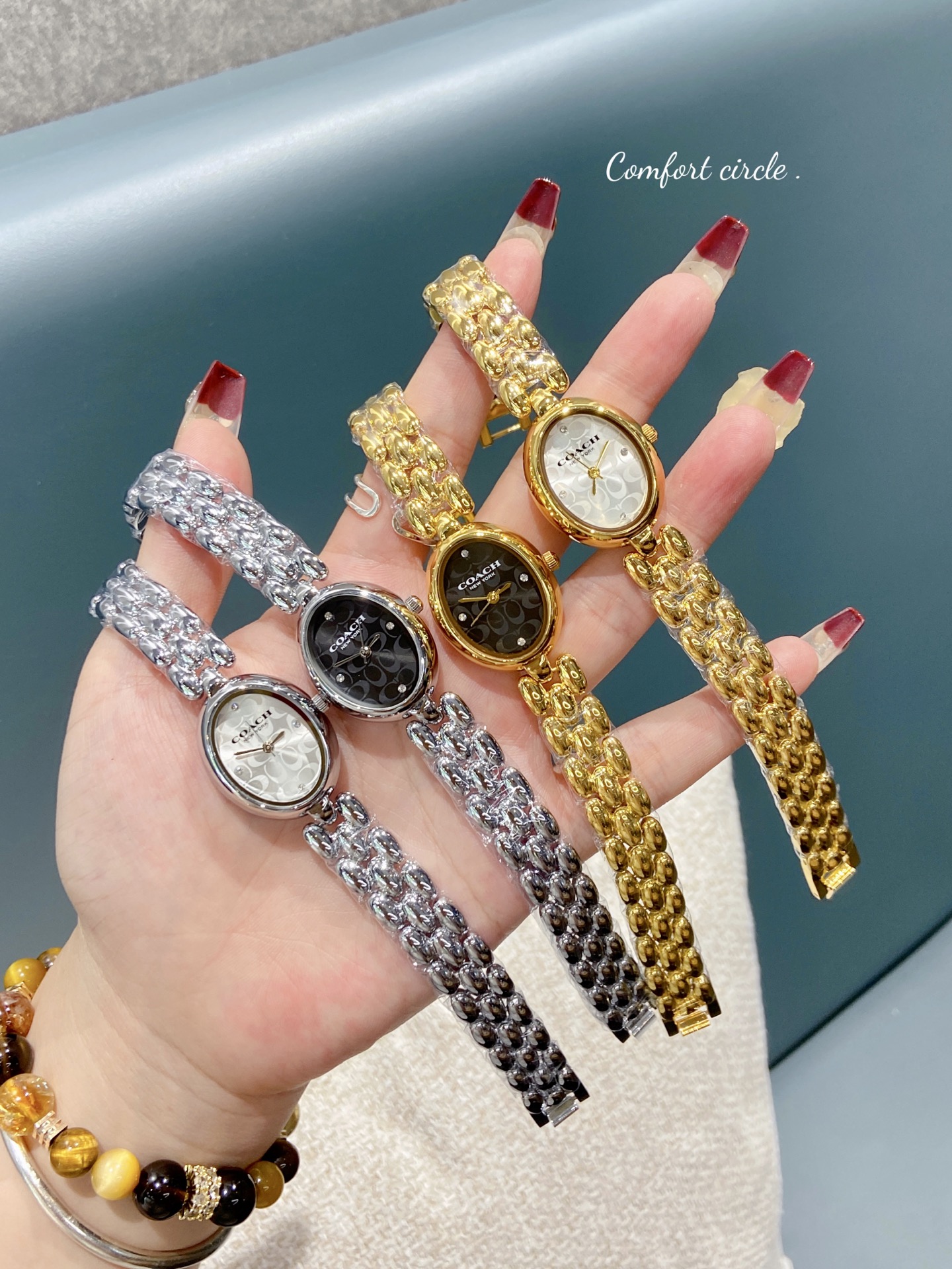 💰50
COACH蔻驰中古女表
实物特别上档次～！！我