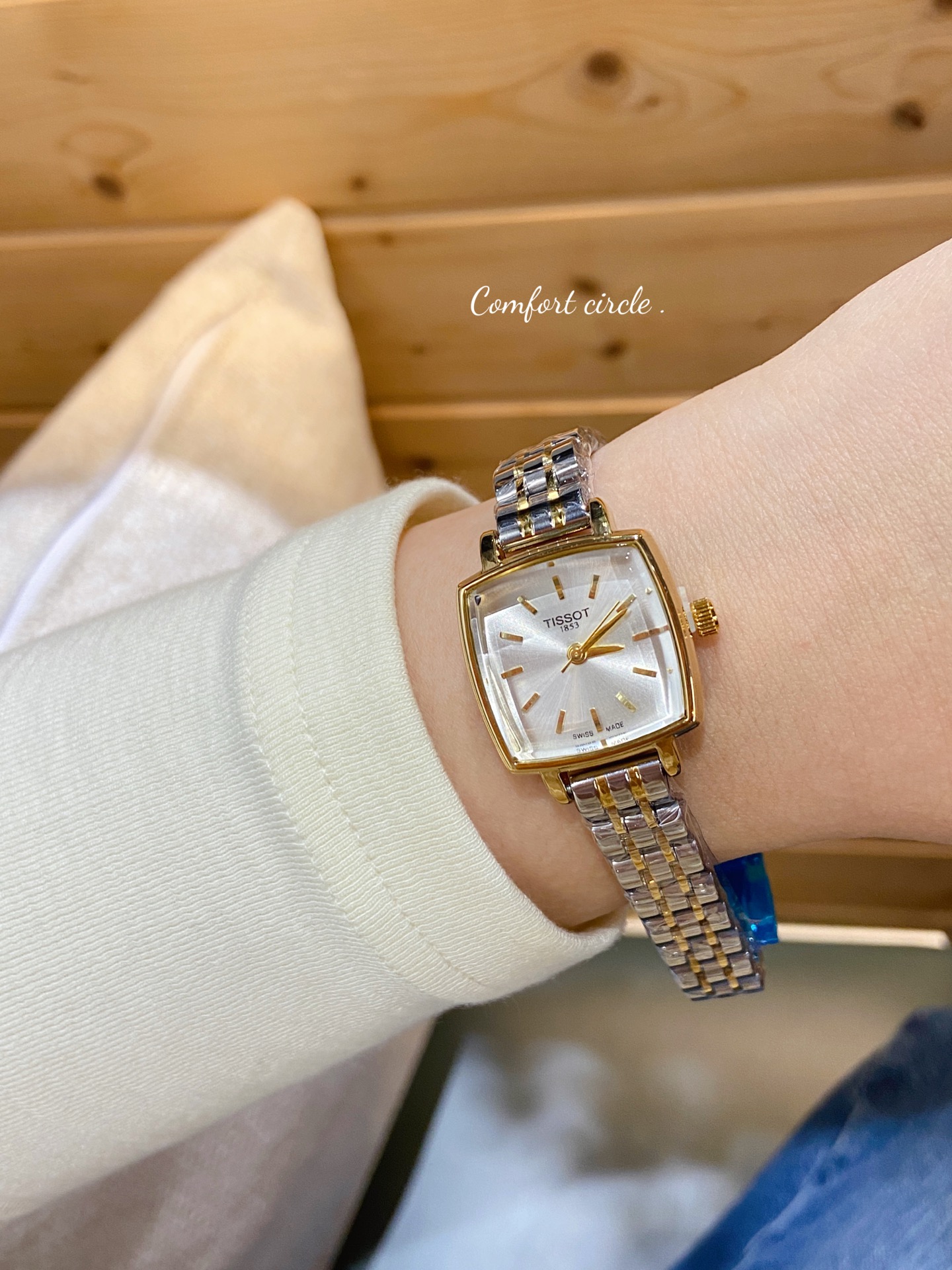 低調な贅沢感を演出する天梭の女性用古董時計