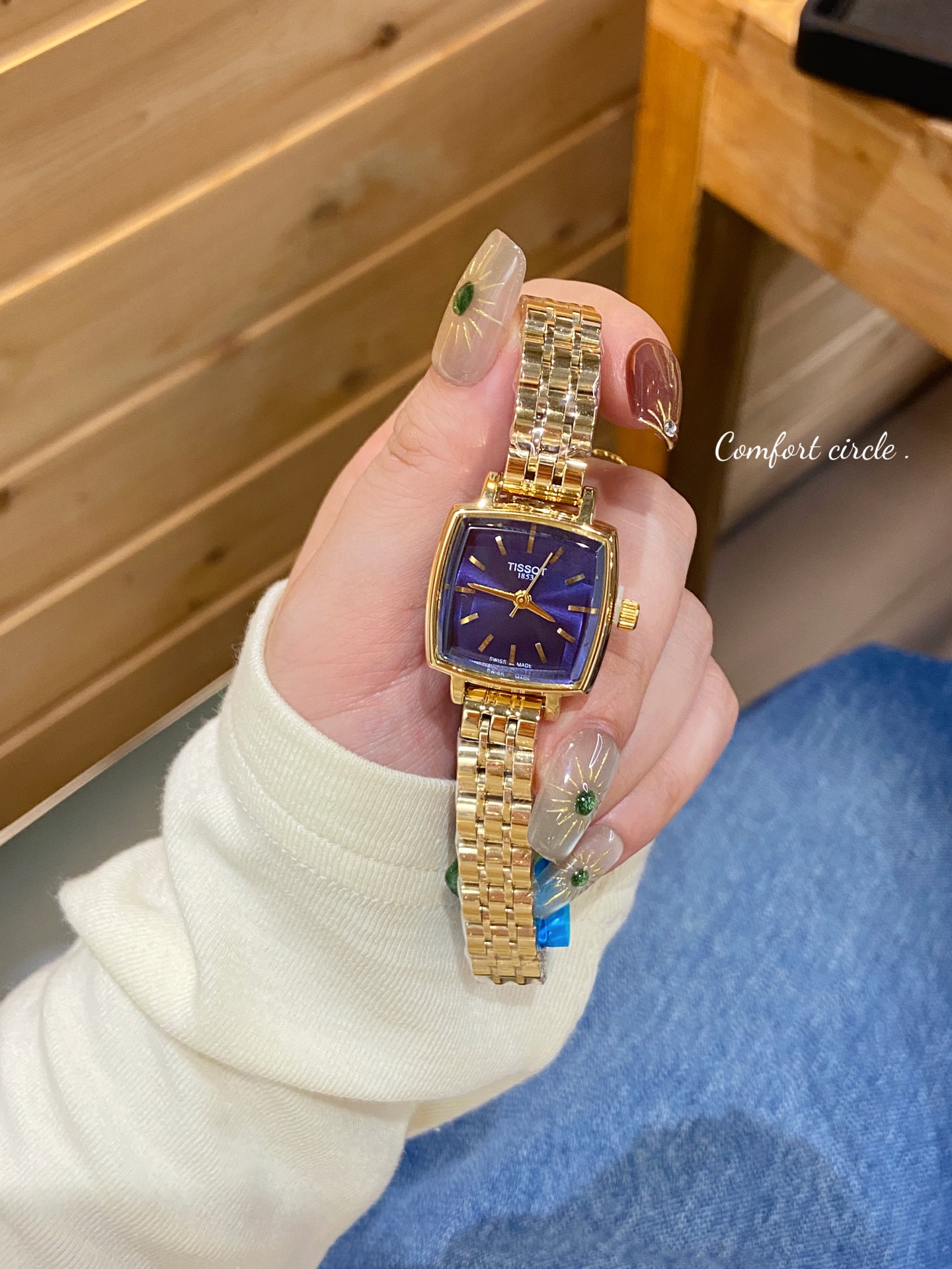 低調で洗練された天梭女款古董表