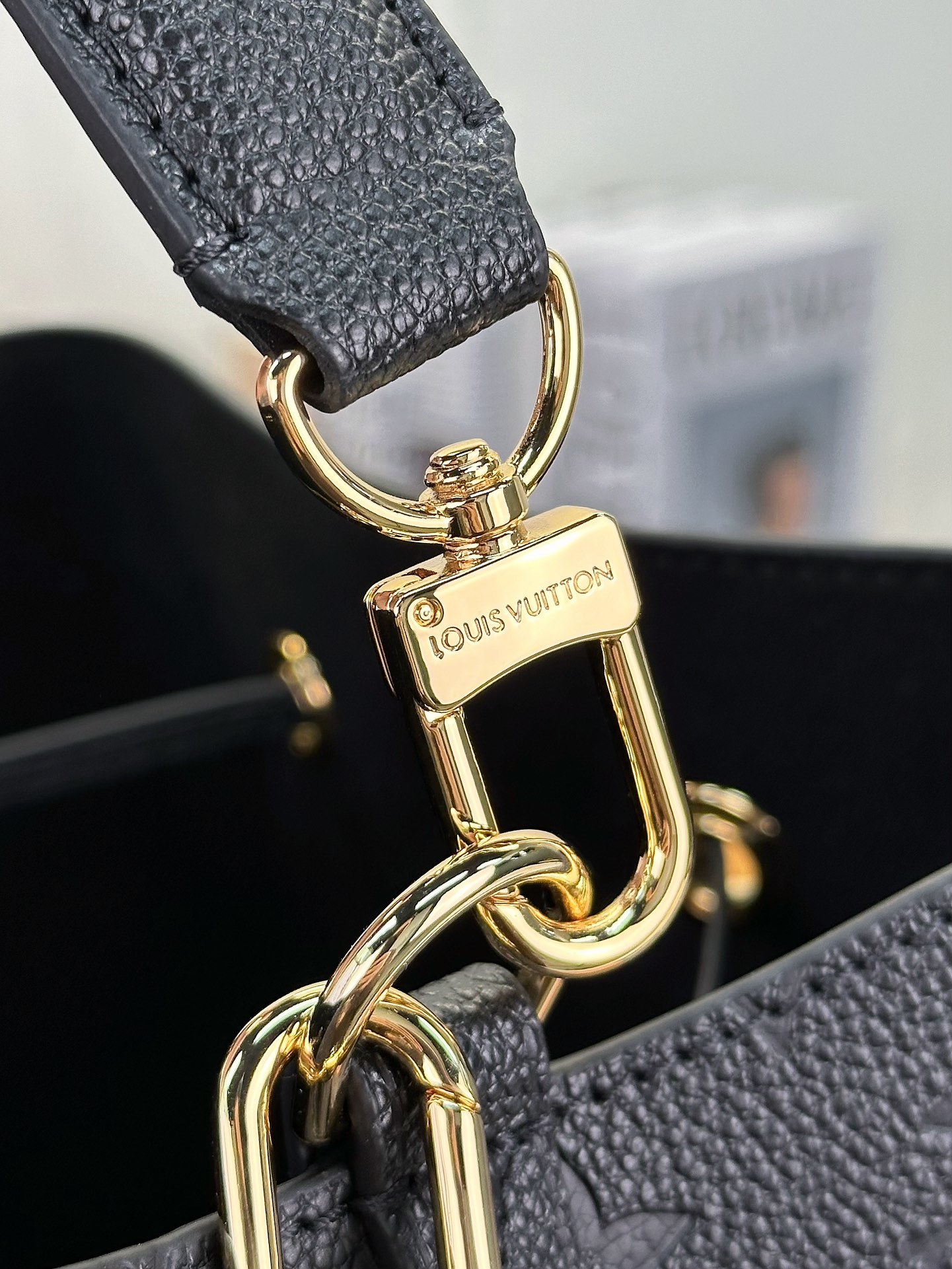 顶级原单M45306黑色NÉONOÉ中号手袋线上首发NéoNoé中号水桶包取材MonogramEmpre