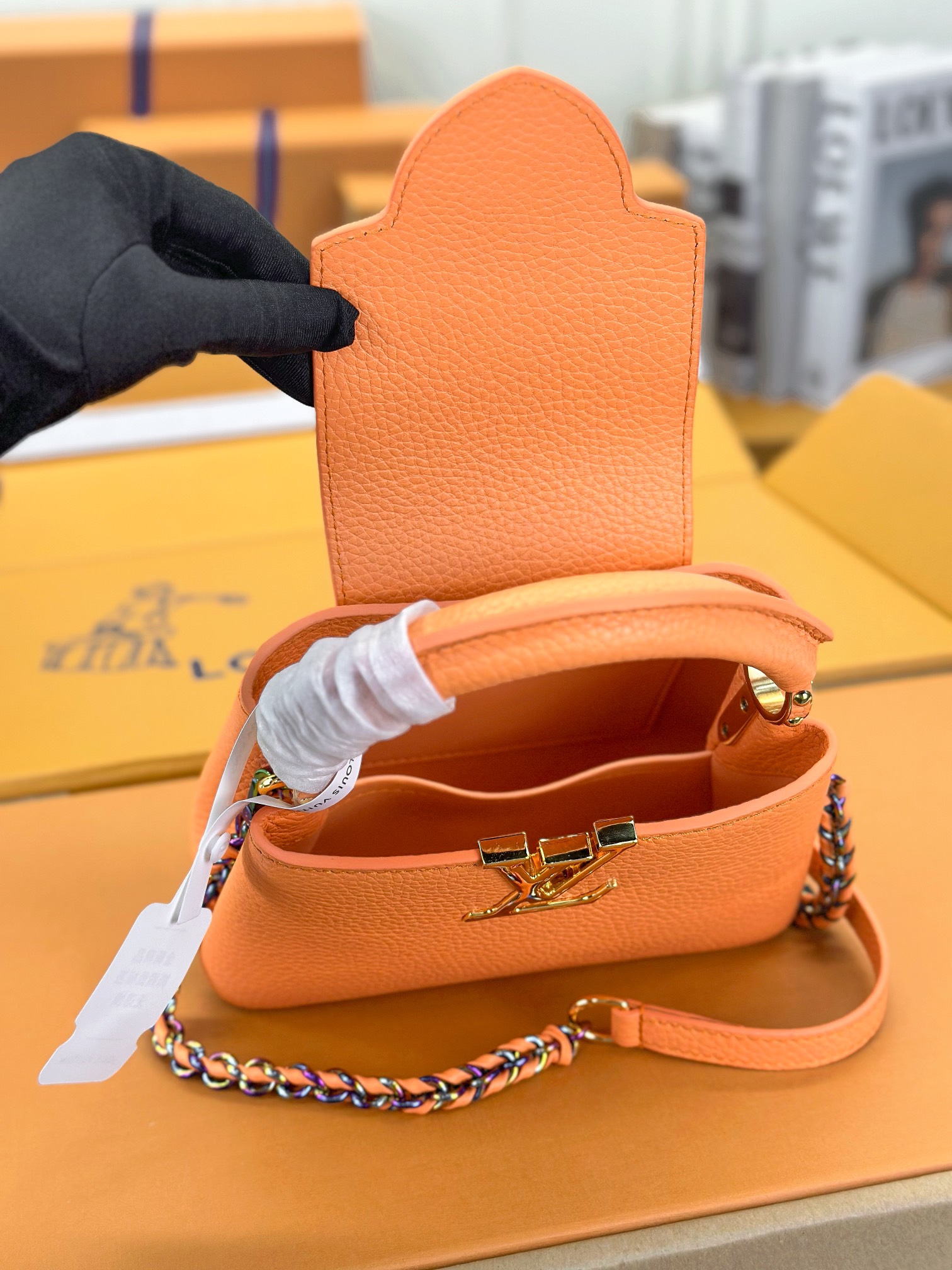 顶级原单M22055珊瑚橘迷你全皮cap那英款系列CAPUCINESBB手袋本款CapucinesBB手