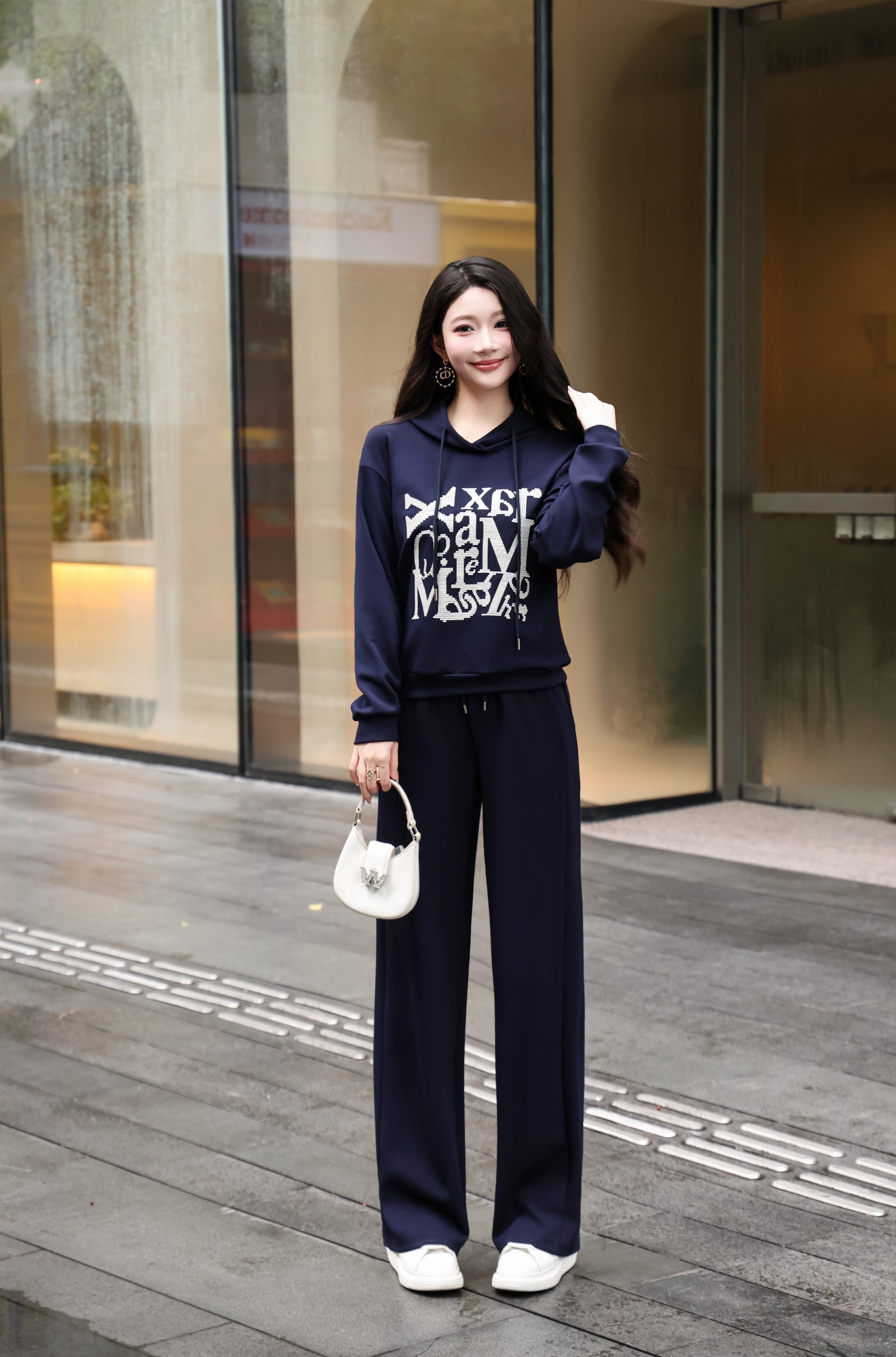 Title: Women’s Autumn Suit Collection with Comfortable Wide-Legged Pants and Cross Embroidery Summary: P672 offers high-quality women’s suits with wide-legged pants, cross embroidery, Mud - 图片 5