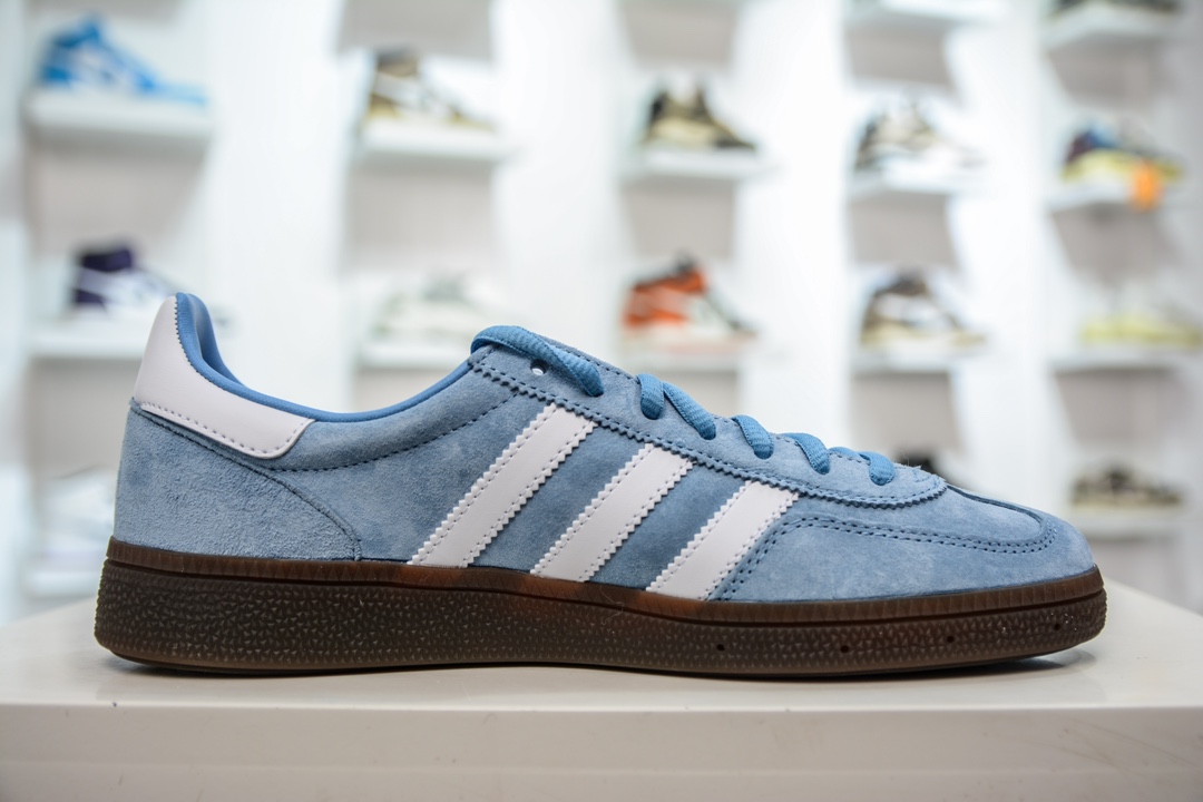 200 Adidas   Handball Spezial 阿迪达斯经典款反毛皮复古休闲板鞋 BD7632