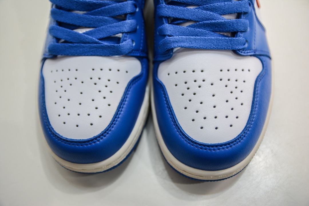 T version of the original Air Jordan AJ1 Low low-top blue, white and red hook DC0774-416