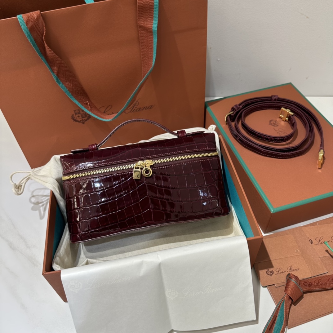 𝐋𝐨𝐫𝐨 𝐏𝐢𝐚𝐧𝐚 Crocodile Extra Bag 19 Box Bag Crocodile Skin Rare Leather - Top Quality
