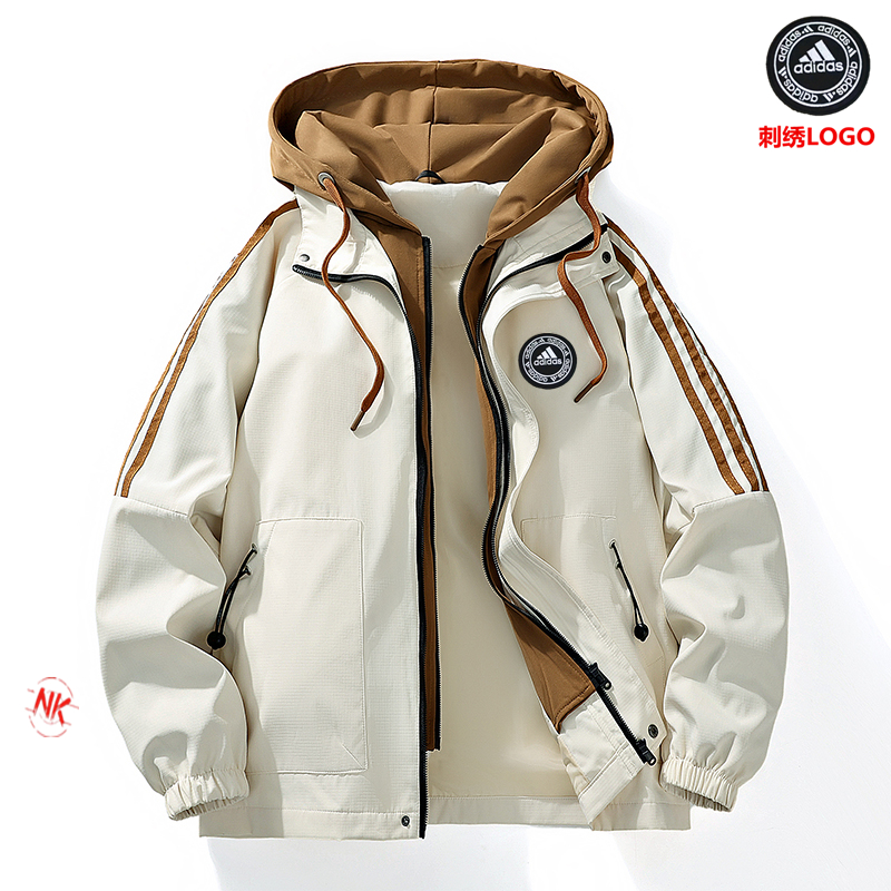 P180【秋季新品】
刺绣LOGO 防水面料
阿迪达斯ADIDAS系列,海外秋季限定全新系列连帽冲锋衣防风连帽夹克外套连帽外套!
🌐: 拼接风经典 诠释个性的涂鸦卡通潮流风格哦,街头风格的百搭实穿单品 一件应万变
🌐:面料采用DACRON新型环保面料。表面进行涂层工艺。防水硬挺 宽松落肩版型 任何身材均可驾驭 最完美的经典上身超好看❗️
🏔️效果细腻 色泽饱满❗️进口机器不掉不裂❗️❗️🗣独家首发 超级推荐入手 男女百搭同款👫