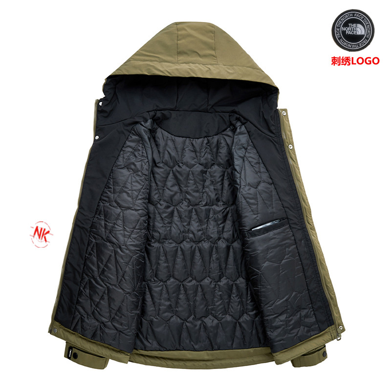 P240 刺绣logo
北面THE NORTH FACE系列,男冬装外套冬季立领棉衣男装潮牌情侣装短款羽绒棉服
满满的驾驭感也不必多说了。限定也是必须安利介绍。
为了能做到所有细节上的诚意满满 从夏天开始已久筹划了这个款式,大家可以值得期待哦 万变不离其中 🌟
1⃣:原版开模 客供辅料 反复打样七次做到诚意满满
2⃣:万针刺绣 强烈安利不连线 细节如一
3⃣:保暖感极强 厚度如图
4⃣:版型宽松 完美符合亚洲人驾驭 不挑穿搭
5⃣:所有细节全程无滤镜实拍
6⃣:如果非要选择一款冬日单品 它一定是你第一的选择