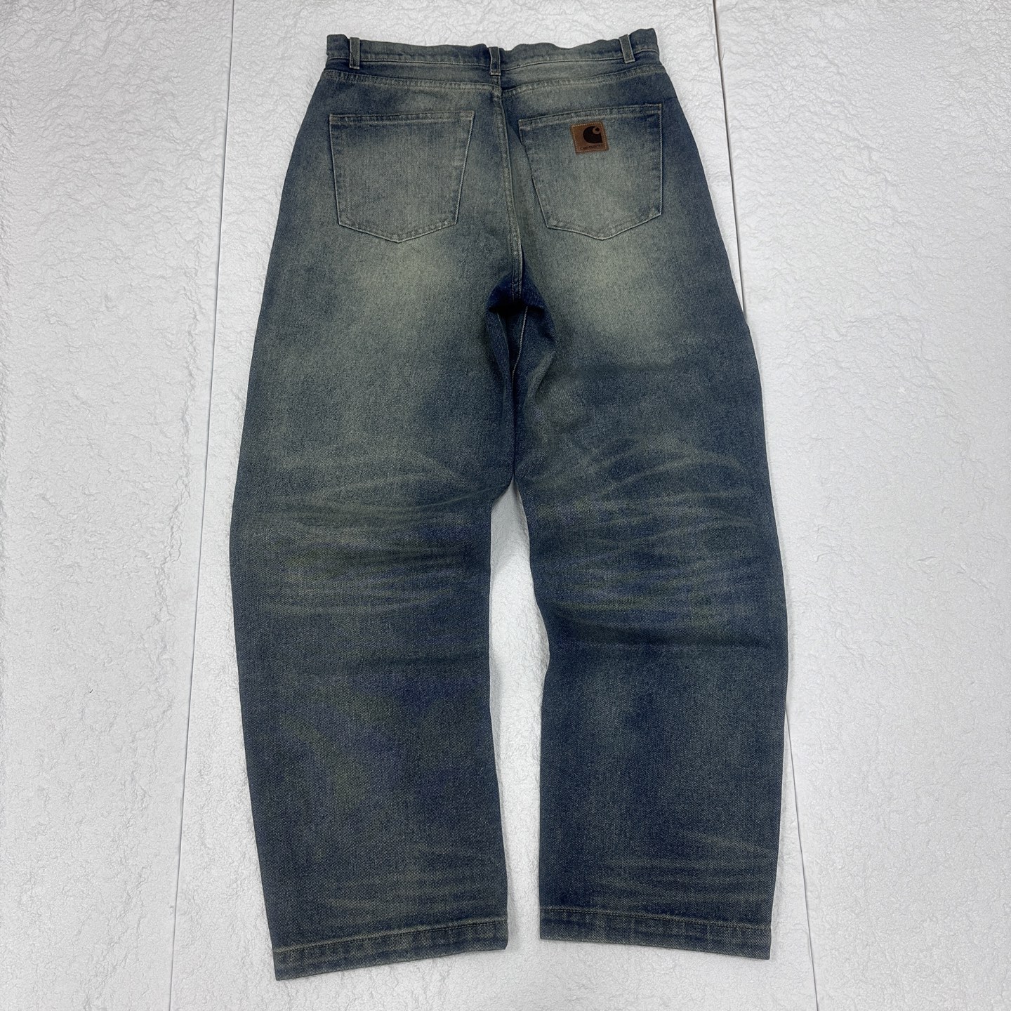 💰200
Carhartt WIP FW25 水洗宽松锥形拉链牛仔裤 男女同款 卡哈特断货牛王!
Carhartt WIP Landon Pant 水洗牛仔
今年的神裤最佳、版型无敌!经典的主线皮标点缀的不要太好!
水洗落色很自然舒服!
OOTD 三叶草 弯刀 宝藏牛仔裤
上身百搭、不挑身材
▪️面料
官网原版购入!拆解原版打色定做!原版纯棉面料!换原度百分99以上!
▪️五金辅料
原版拆解 开模定做原版吊牌、吊粒、水洗、贴纸、还原所有原版细节!真正高品!
Color : 牛仔蓝
尺码: 30 32 34 36
尺码表: 裤长 腰围 臀围
30 108 87 110
32 110 91 114
34 114 95 118
36 116 99 122