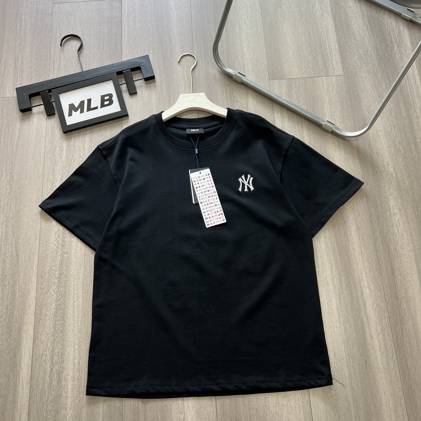 Stylish MLB Short Sleeve T-shirts in Various Sizes and Colors, Made of Comfortable Cotton - 图片 4