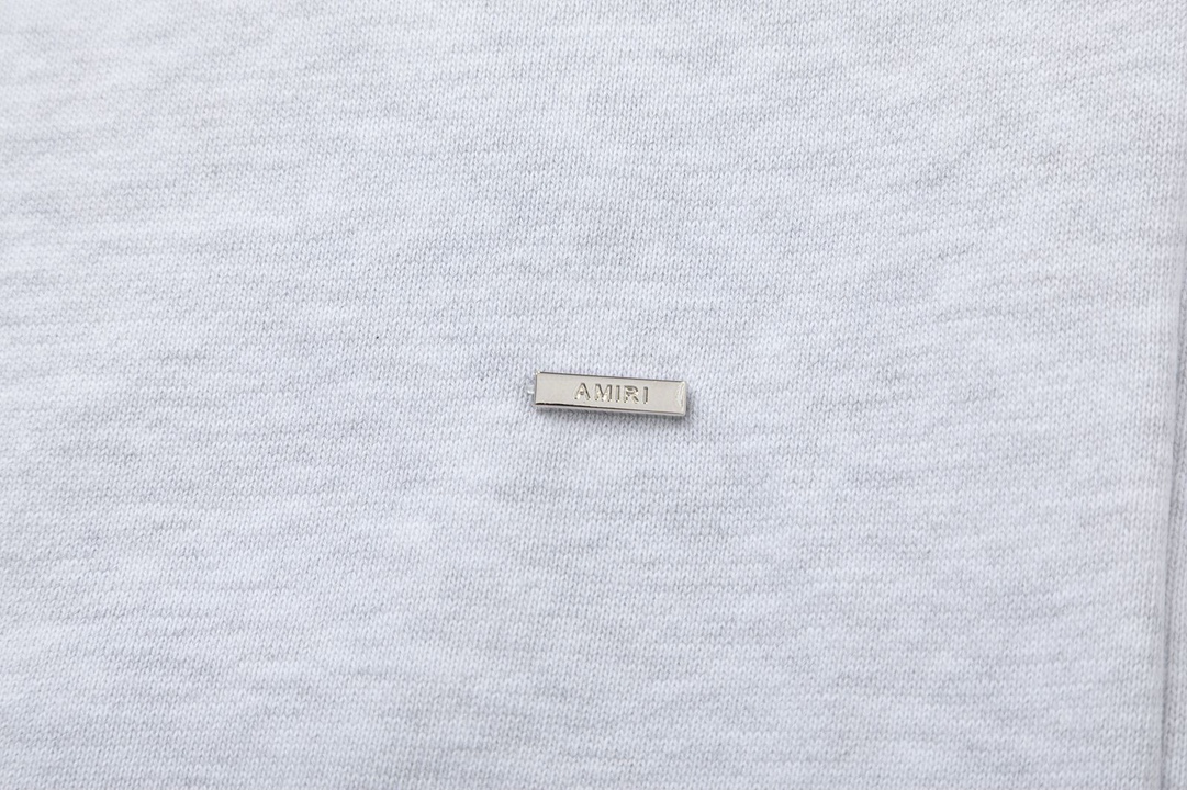 AMIRI花边刺绣ロゴTシャツ - ブラック＆グレー