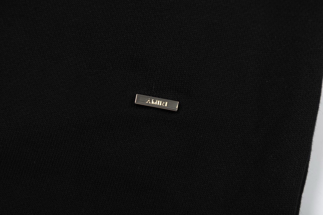 AMIRI 7170#貼布絵刺繍ロゴ Tシャツ