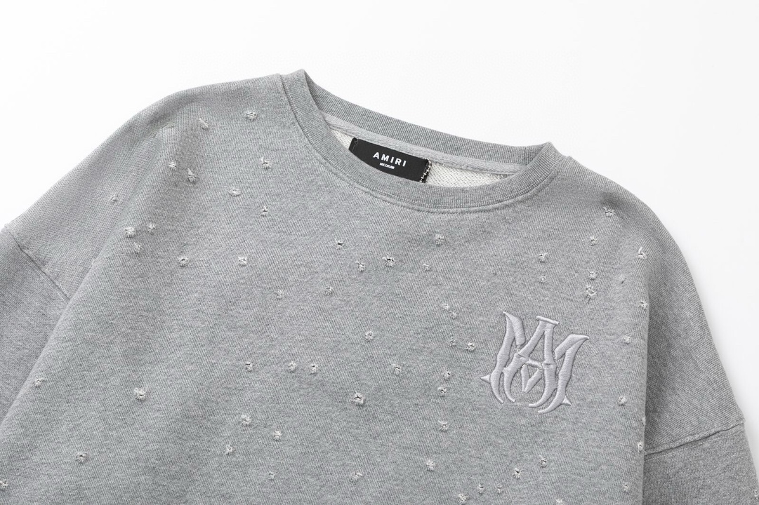 AMIRI立体刺繍破洞クルーネックスウェットシャツ 男女兼用