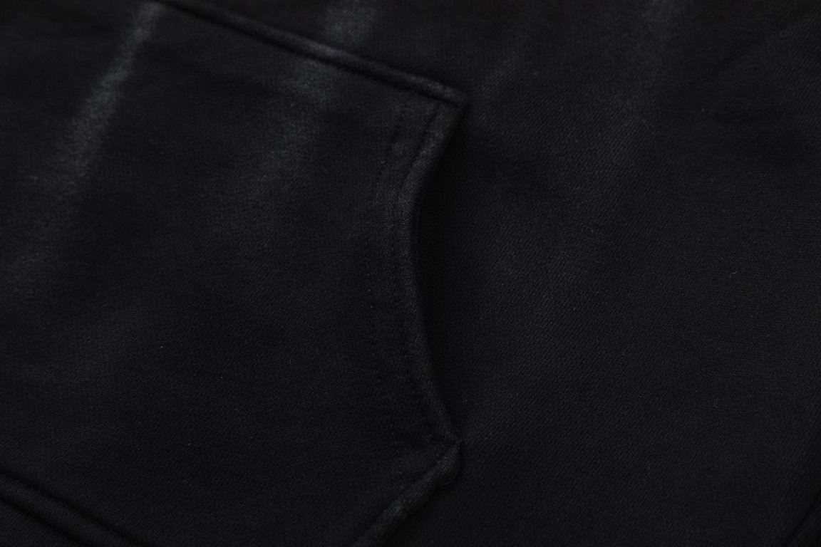 AMIRIクラシックロゴ刺繍Tシャツ 男女兼用