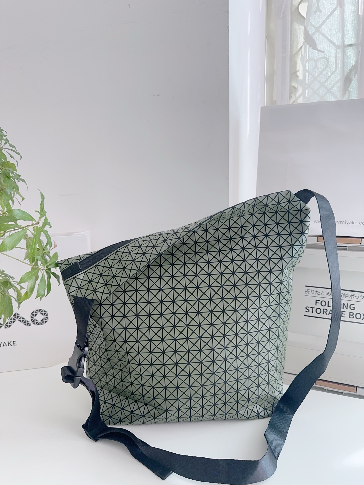 Issey Miyake BAO BAO Matte Crossbody Bag, Green, 38.5x39x10.5 cm 4 i1742716089992 6854 0 3