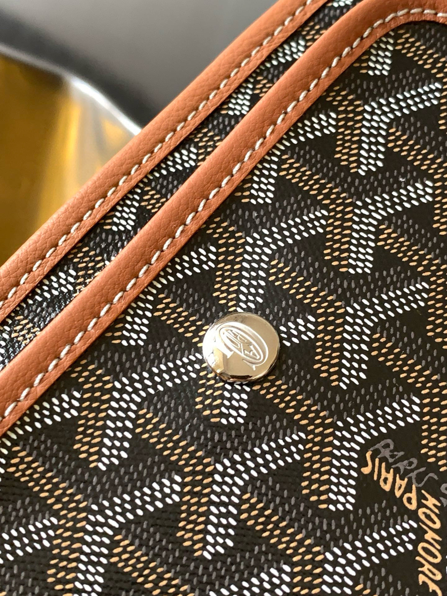 Goyard Plumet Shoulder Bag Black Brown, Iconic Design, Compact Size 20.5X2.5x14 cm 7 i1746609984323 6645 0 5