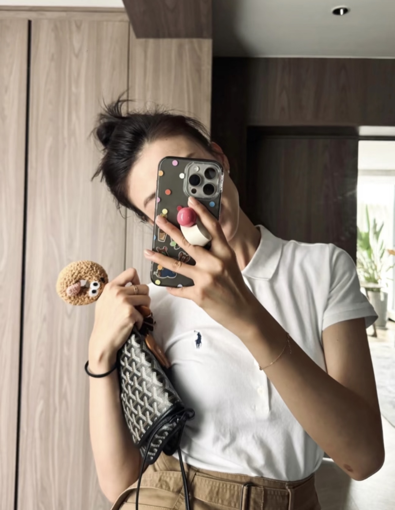 Goyard Green Envelope Bag: Stylish, Compact, and Surprisingly Spacious! 2 i1748854197789 6472 0 0