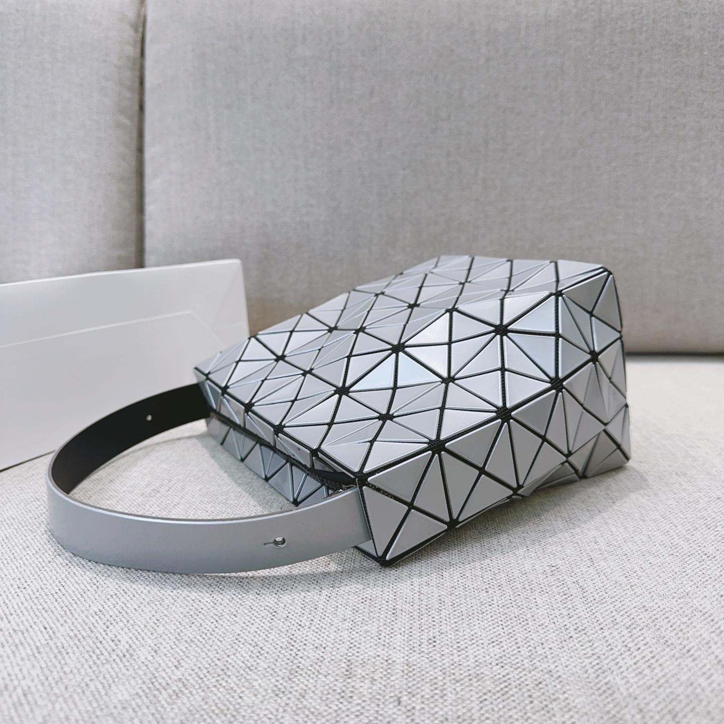Issey Miyake July Limited Edition Valley Ballet Bag - Stylish Hobo Handbag 5 i1756621323090 6076 0 4