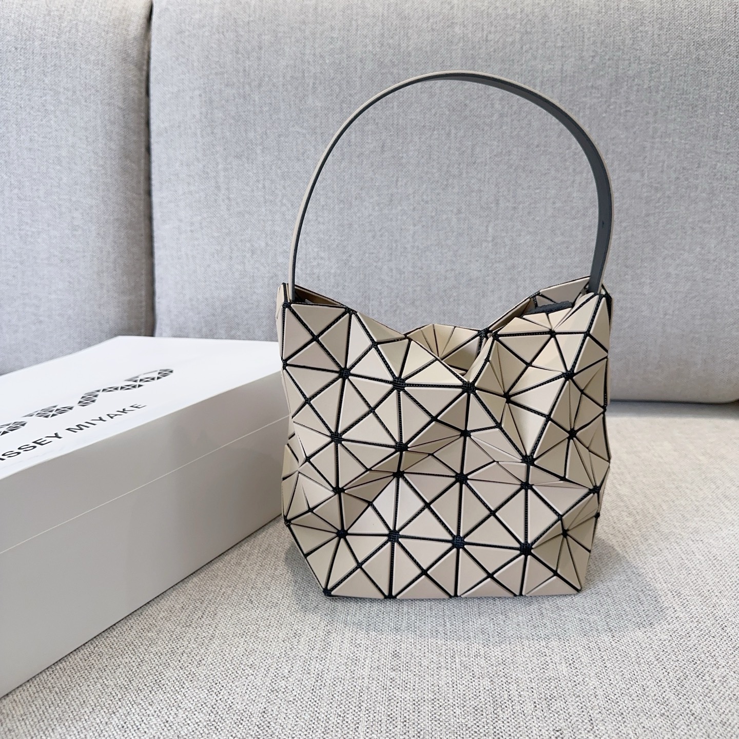 Issey Miyake Limited Edition Valley Ballet Bag - Matte Apricot Color 3 i1756622605655 6055 0 1