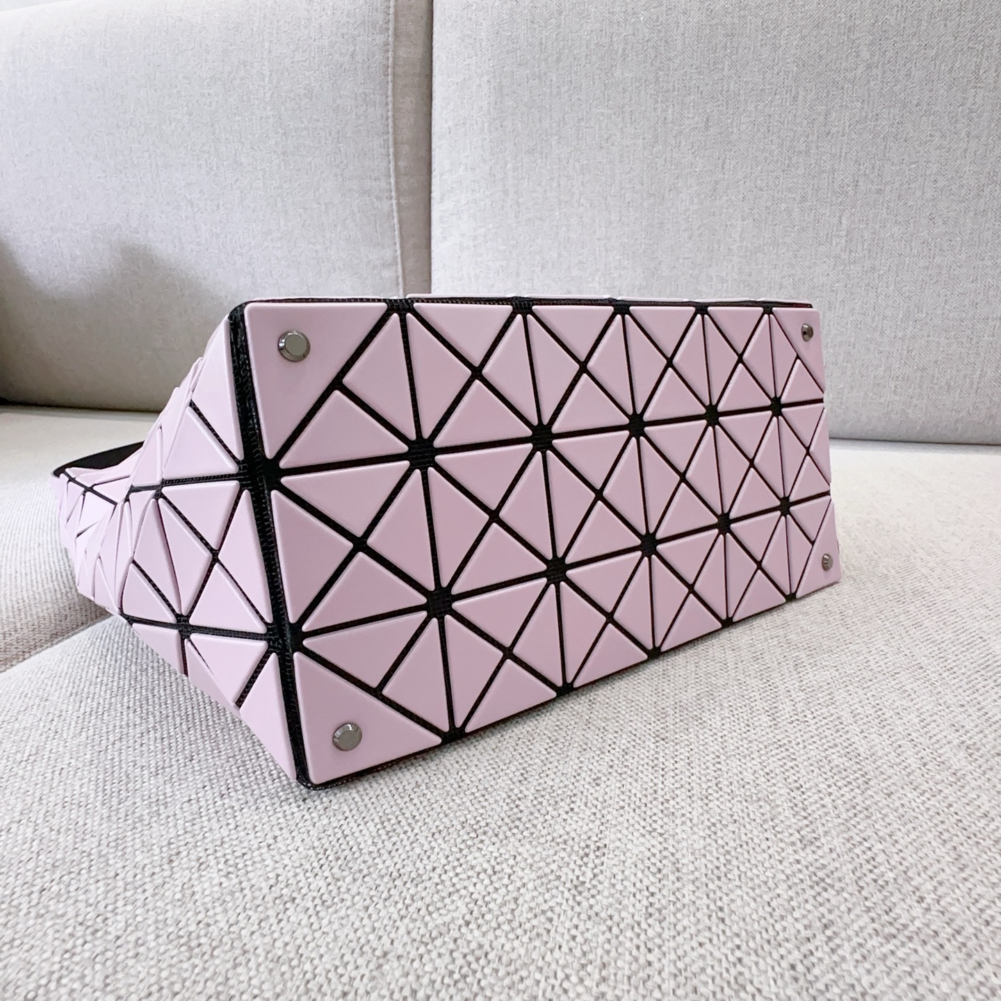 Miyake Matte Pink Ballet Bag - Limited Edition Hobo Handbag 5 i1756625850250 176 0 3