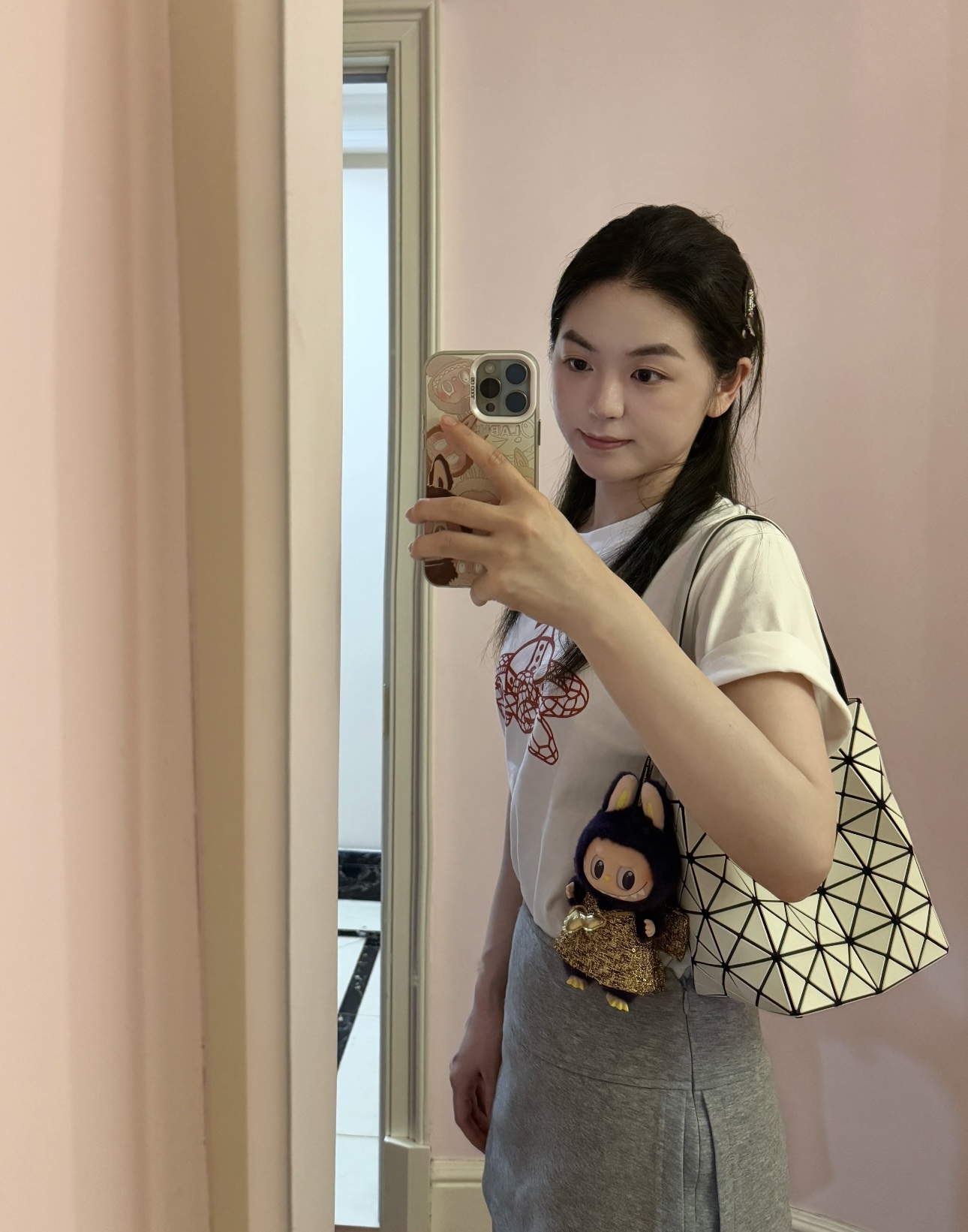 Issey Miyake Bao Bao Ballet Bag - Lightweight & Stylish Tote 5 i1756629072796 1064 0 1