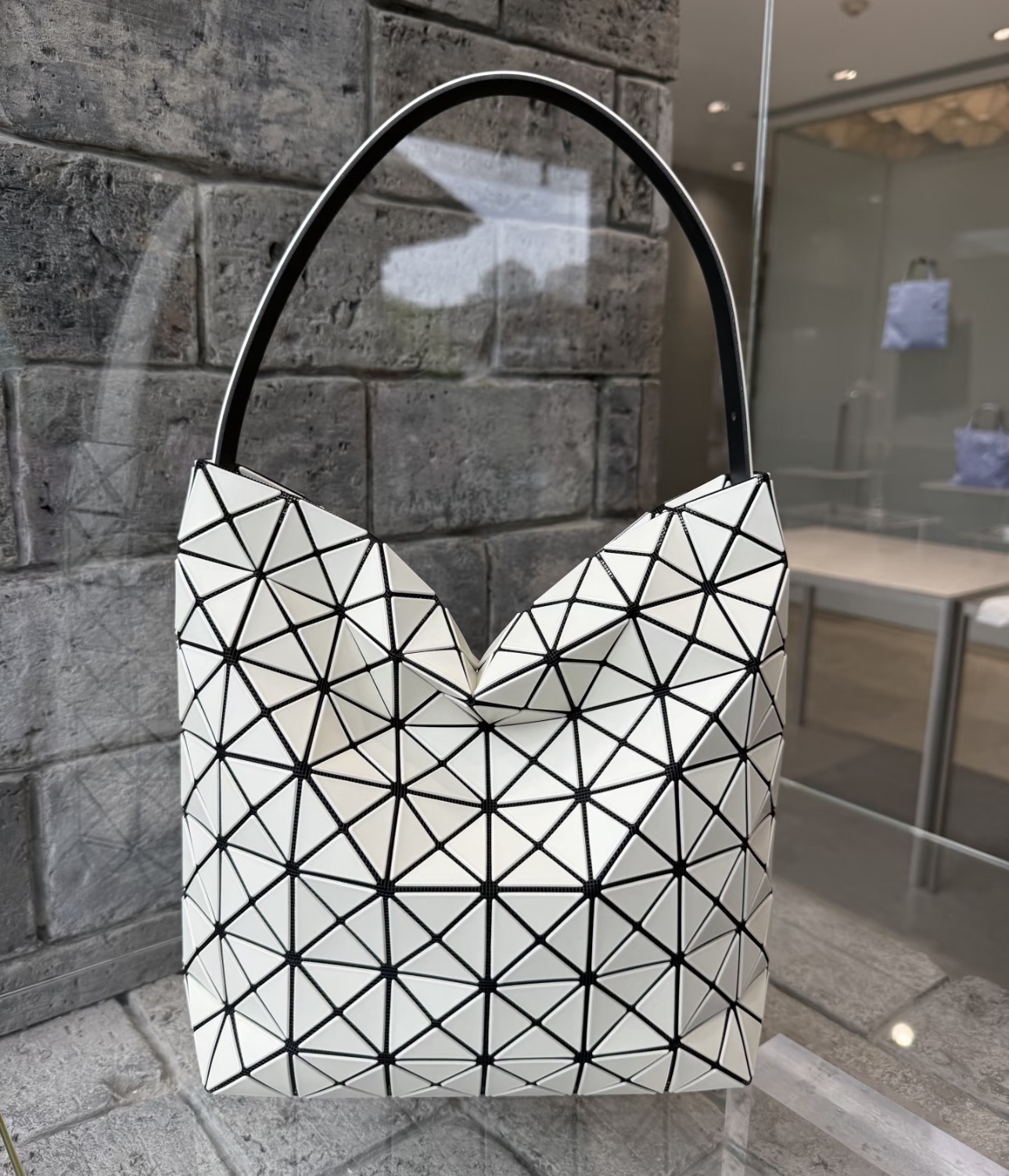 Bao Bao Issey Miyake Vally Hobo Bag - Purple Geometric Design 10 i1756629645380 2051 0 8