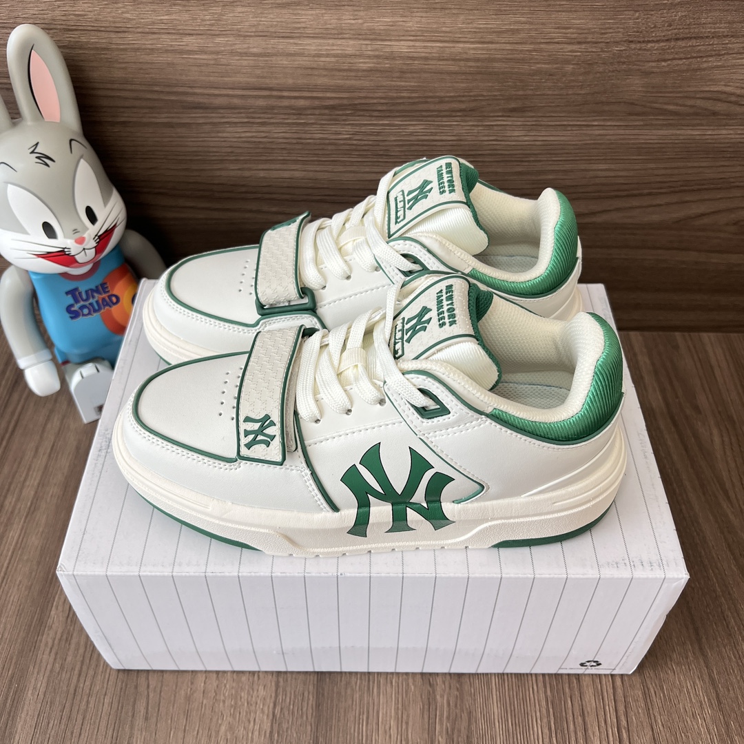 NO:242273,Top version MLBChunchyLiner New York Yankees bone-proof shock-absorbing mid-top shoes for men and women. Size 35-45 Code: 3ASXCLR3N-50WHS Full set of dessert packaging poison card poison buckle cotton socks poison box., casual shoes/sports shoes, christian louboutin, sneakers19860909顶级版本MLBChunkyLiner纽约洋基队防骨减震中帮板鞋男女同款绿色. 码数35-45码 编码: 3ASXCLR3N-50WHS 全套得物包装毒卡 毒扣 棉袜 毒盒.,休闲鞋/运动鞋,christian louboutin,sneakers,Women's Shoes