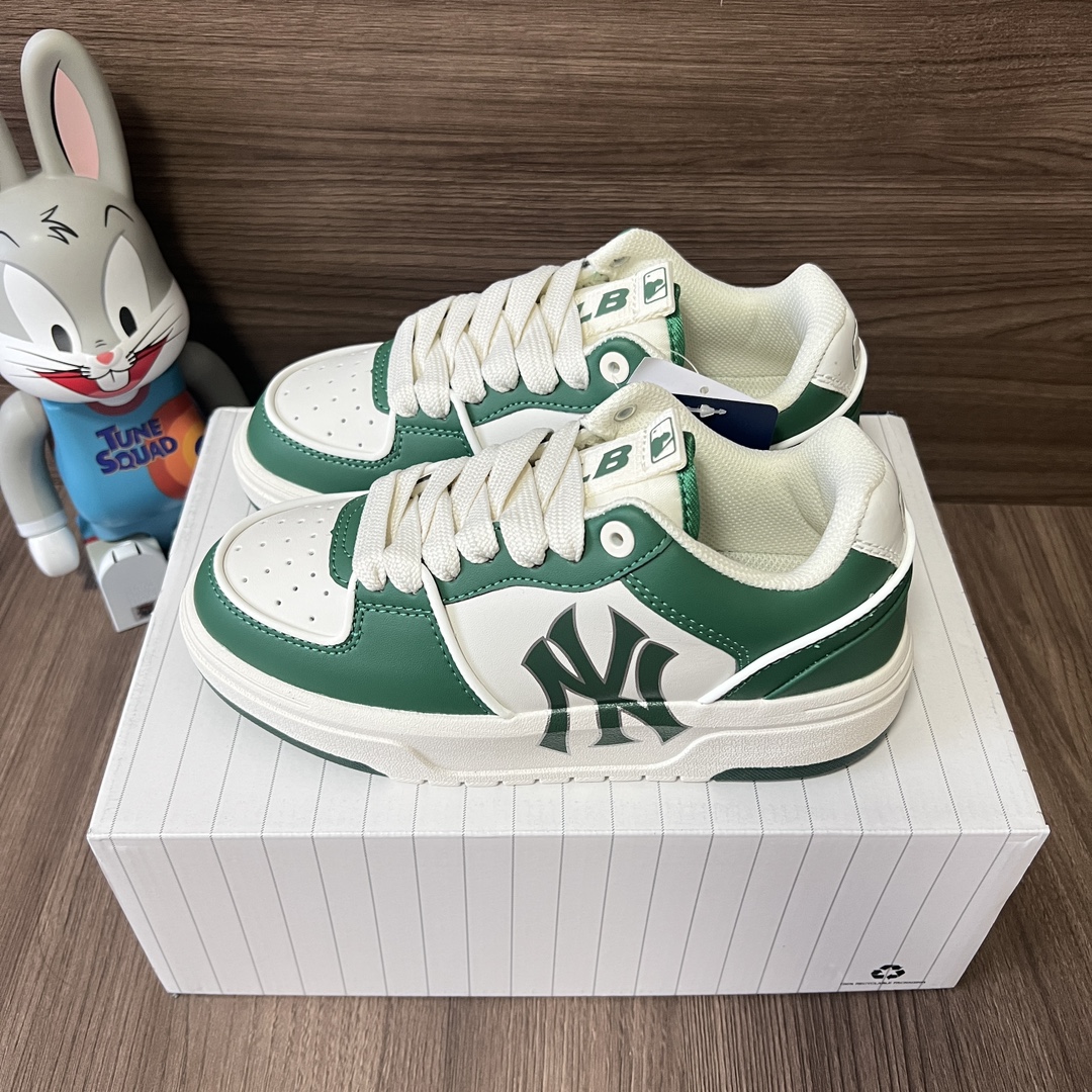 NO:242299,Top version MLB Chunky Liner Basic New York Yankees Shoes Men and Women Green. Size 35-45 Code: 3ASXCLB3N-50GNS Full set of Dewu Packaging Poison Card Poison Buckle Cotton Socks Poison Box., Casual Shoes/Sports Shoes, christian louboutin, sneakers19860909顶级版本MLB Chunky Liner Basic纽约洋基队板鞋男女同款绿色. 码数35-45码 编码: 3ASXCLB3N-50GNS 全套得物包装毒卡 毒扣 棉袜 毒盒.,休闲鞋/运动鞋,christian louboutin,sneakers,Women's Shoes