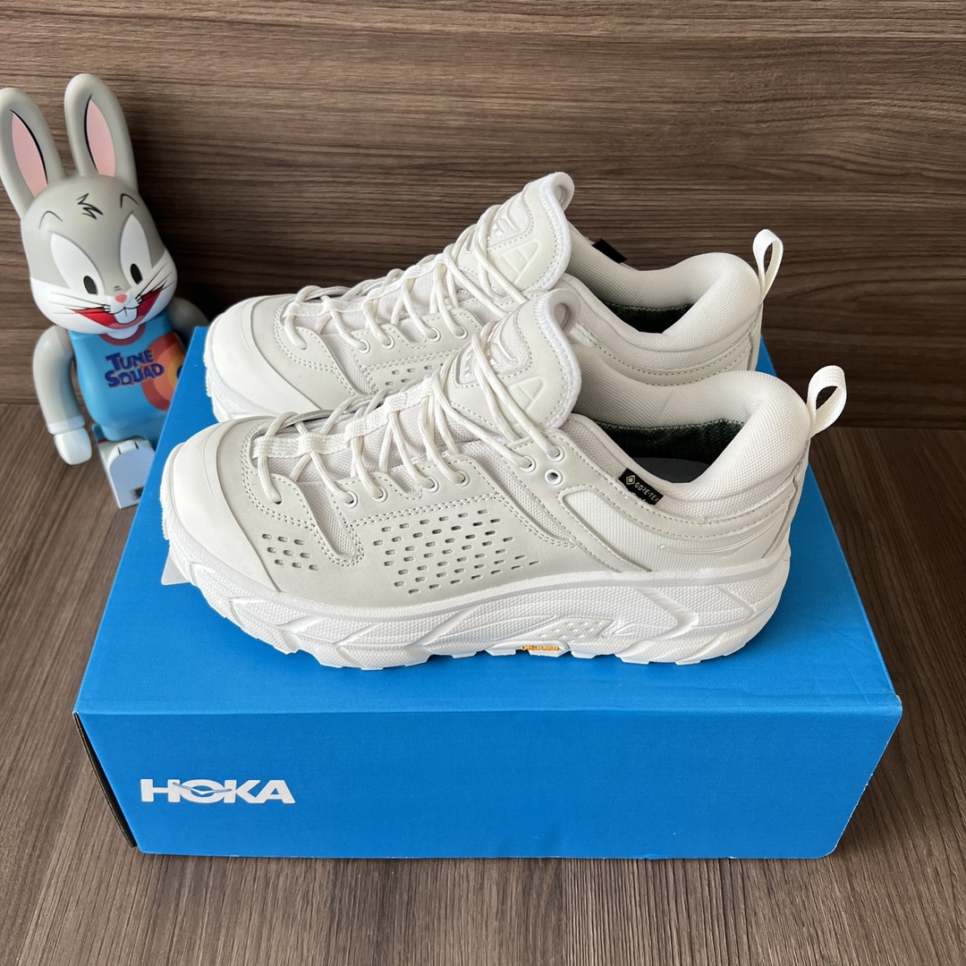 NO:242157,(Spot on the day) Top version HOKA ONE ONE Tor Ultra Low Toya trendy outdoor functional shoes for men and women. Size 36-46 (including half-code) Code: 1130310-WNCL Full set of dessert packaging poison card poison buckle cotton socks poison box., casual shoes/sports shoes, christian louboutin, sneakers19860909(当天现货) 顶级版本HOKA ONE ONE Tor Ultra Low托亚潮流户外功能鞋男女同款米色. 码数36-46码(含半码) 编码: 1130310-WNCL 全套得物包装毒卡 毒扣 棉袜 毒盒.,休闲鞋/运动鞋,christian louboutin,sneakers,Women's Shoes