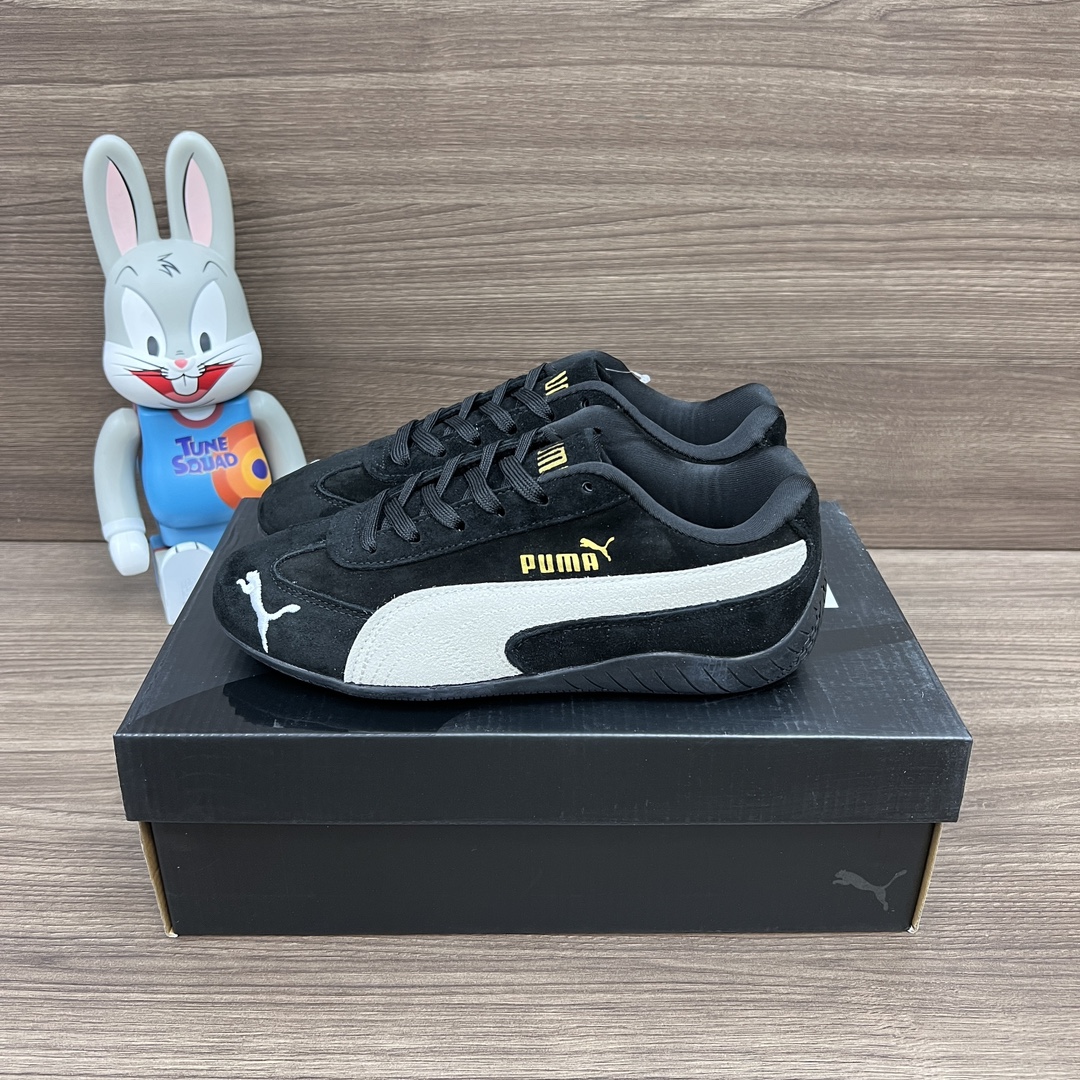NO:241921,Top version PUMA Speedcat OG non-slip and wear-resistant low-top training shoes, life and casual shoes, racing shoes, men and women, black and white. The upper uses top suede embroidered Puma logo, spliced ​​PUMA iconic logo. Outsole wear-resistant rubber outsole!  Packaging full set of Dewu accessories Add to box packaging!  Size 35-45 (positive size), casual shoes/sports shoes, sneakers, chamois leather19860909顶级版本PUMA Speedcat OG 防滑耐磨 低帮 训练鞋 生活休闲鞋 赛车鞋男女同款黑白. 鞋面采用头层麂皮刺绣彪马logo 拼接PUMA标志性标识.大底耐磨橡胶大底！ 包装全套得物配件加得物盒包装！ 码数35-45码（正码）,休闲鞋/运动鞋,sneakers,chamois leather,Women's Shoes