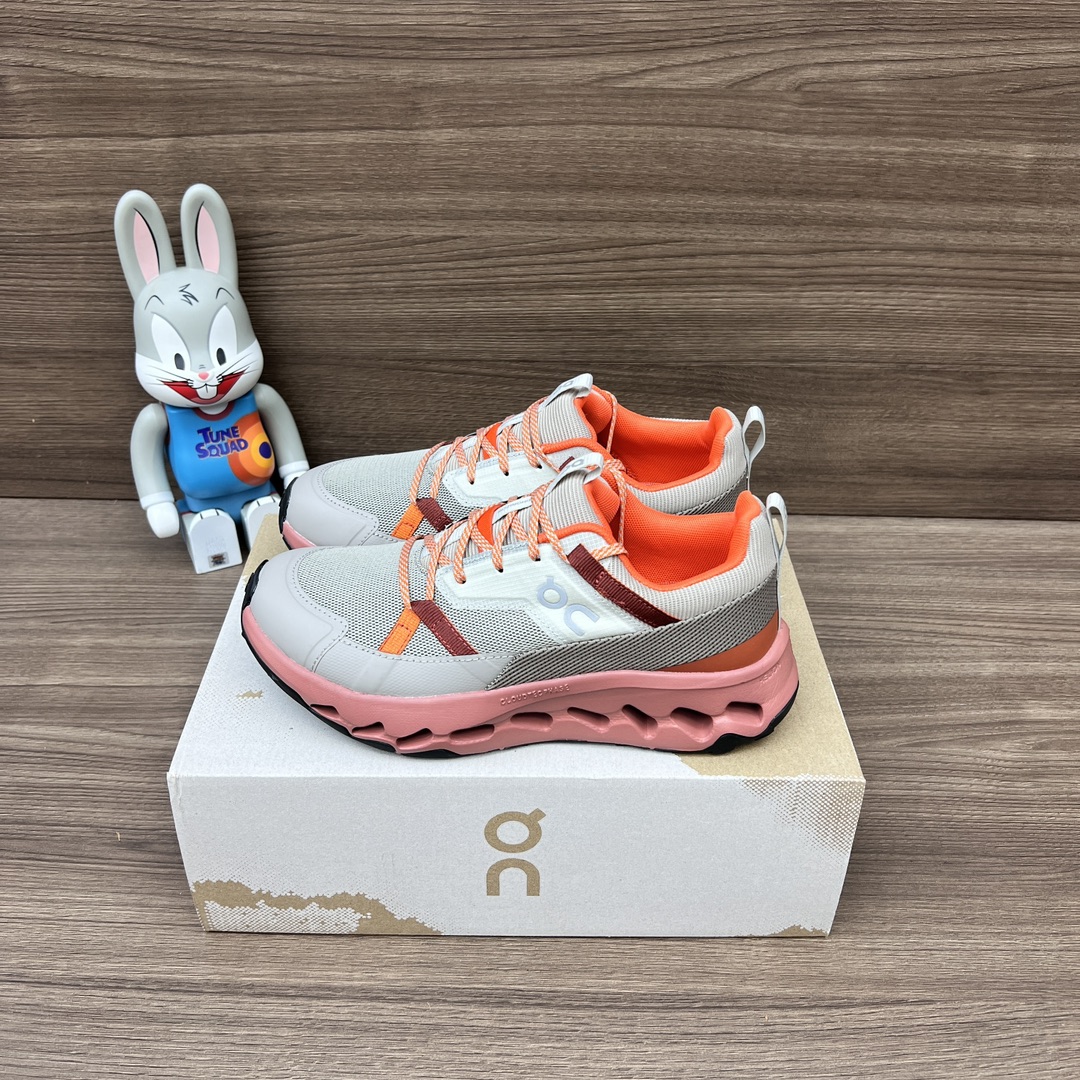 NO:248223,Top version of OnPaul Cloudhorizon Waterproof, wear-resistant, breathable, low-top outdoor functional shoes. This series of works created by Swiss high-performance sports brand On has the upper made of recycled polyester fiber and mesh fabric, with exclusive hollow rubber sole, and the side On the iconic LoGo is decorated with full coverage of seam details. Packaging: Full set of Dewu accessories reinforced Dewu box packaging!  Size: 36-45 (positive size), casual shoes/sports shoes, christian louboutin, sneakers19860909顶级版本On昂跑 Cloudhorizon Waterproof 耐磨透气 低帮 户外功能鞋. 瑞士高性能运动品牌on打造的此系列作品,鞋面由再生聚酯纤维和网眼布制成,采用独家镂空橡胶鞋底,侧面On标志性LoGo饰有全覆盖贴缝细节. 包装:全套得物配件加固得物箱包装！ 码数:36-45码(正码),休闲鞋/运动鞋,christian louboutin,sneakers,Women's Shoes