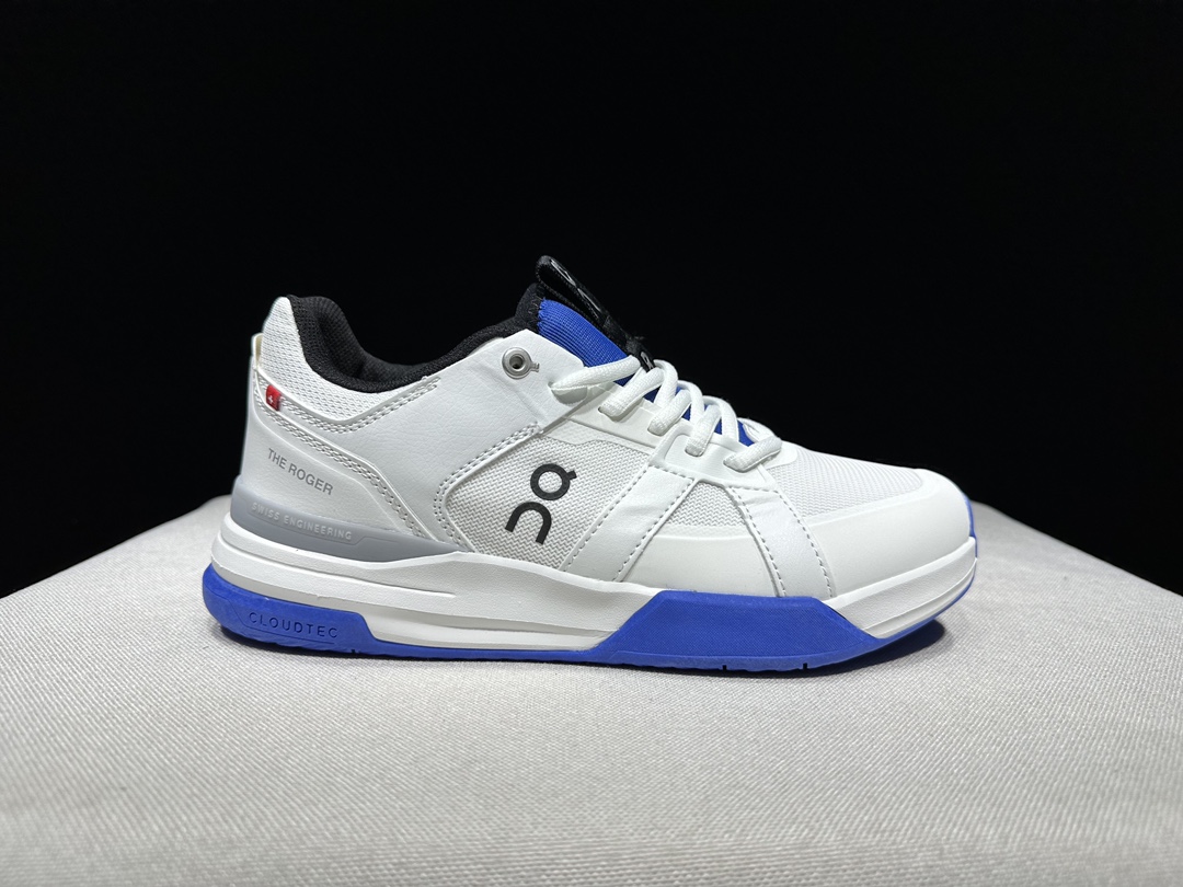 NO:239513,The Roger club house Pro fabric comfortable and versatile, shock-absorbing, breathable and lightweight, low-top, casual shoes. White and blue. This series of works created by Swiss high-performance sports brand On is made of recycled polyester fiber and mesh fabric. It uses an exclusive hollow rubber sole. On the side, the signature LoGo is decorated with full coverage of seam details. Packaging: Full set of Dewu accessories reinforced Dewu box packaging!  Size: 36-45 (positive size), casual shoes/sports shoes, christian louboutin, roger vivier, sneakers19860909顶级版本On昂跑 The Roger club house Pro 织物 舒适百搭 减震透气轻便 低帮 生活休闲鞋.白蓝 瑞士高性能运动品牌on打造的此系列作品,鞋面由再生聚酯纤维和网眼布制成,采用独家镂空橡胶鞋底,侧面On标志性LoGo饰有全覆盖贴缝细节. 包装:全套得物配件加固得物箱包装！ 码数:36-45码(正码),休闲鞋/运动鞋,christian louboutin,roger vivier,sneakers,Women's Shoes