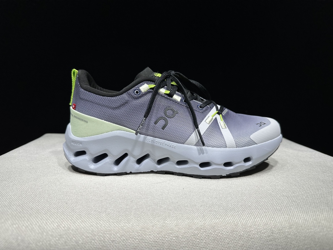 NO:239544,Top version of OnPaul Cloudsurfer trail fabric Comfortable and versatile, shock-absorbing and breathable, low-top, casual and casual shoes. This series of works created by Swiss high-performance sports brand On has the upper made of recycled polyester fiber and mesh fabric, with exclusive hollow rubber sole, and the side On the iconic LoGo is decorated with full coverage of seam details. Packaging: Full set of Dewu accessories reinforced Dewu box packaging!  Size: 36-45 (positive size), casual shoes/sports shoes, christian louboutin, sneakers19860909顶级版本On昂跑 Cloudsurfer trail 织物 舒适百搭 减震透气轻便 低帮 生活休闲鞋. 瑞士高性能运动品牌on打造的此系列作品,鞋面由再生聚酯纤维和网眼布制成,采用独家镂空橡胶鞋底,侧面On标志性LoGo饰有全覆盖贴缝细节. 包装:全套得物配件加固得物箱包装！ 码数:36-45码(正码),休闲鞋/运动鞋,christian louboutin,sneakers,Women's Shoes