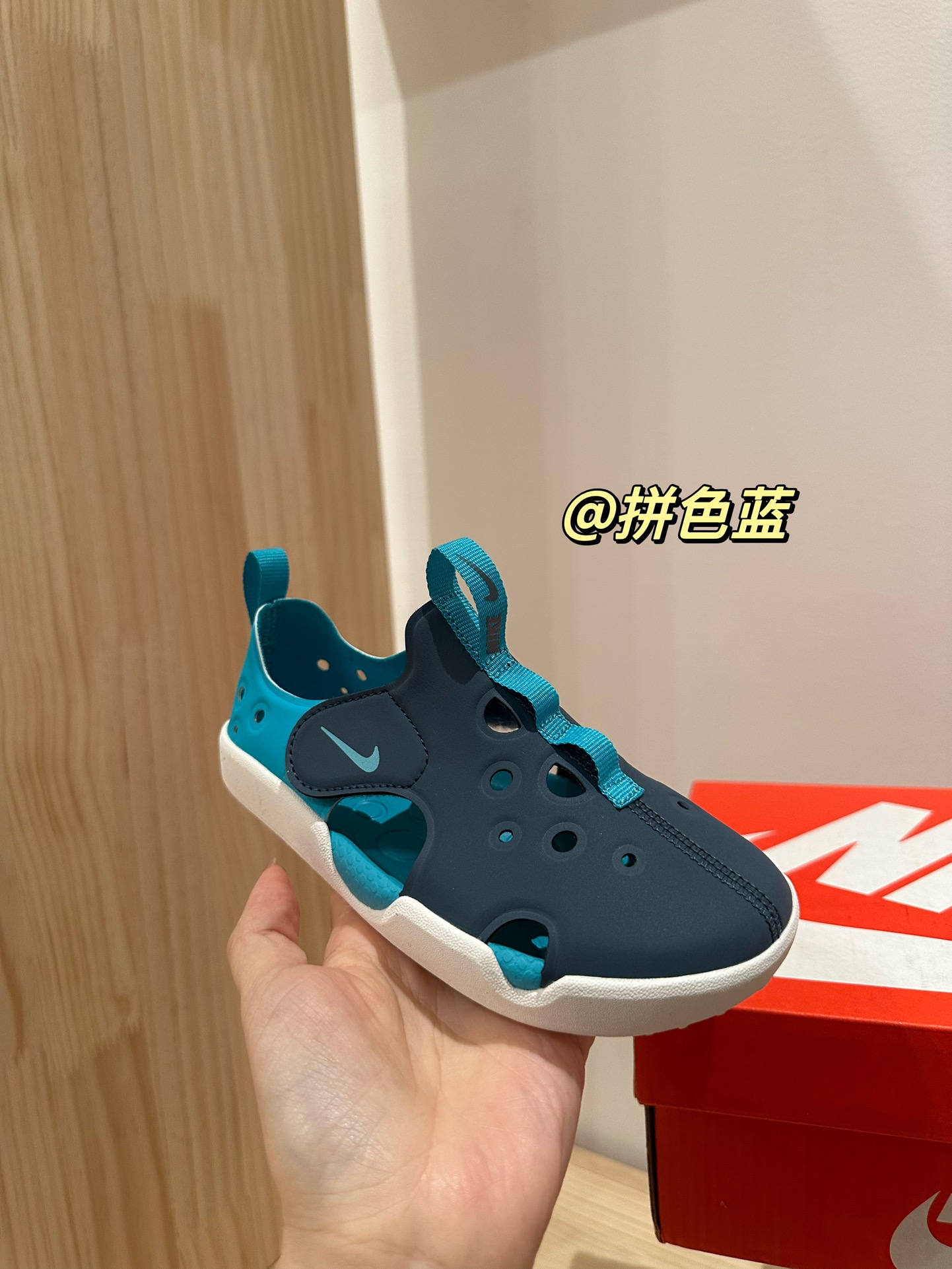 图片[2]-👍怒推给宝子们！非常适合小朋友，六个配色 尺码。22-35 下单备注： 耐克儿童包头凉鞋-选品中心