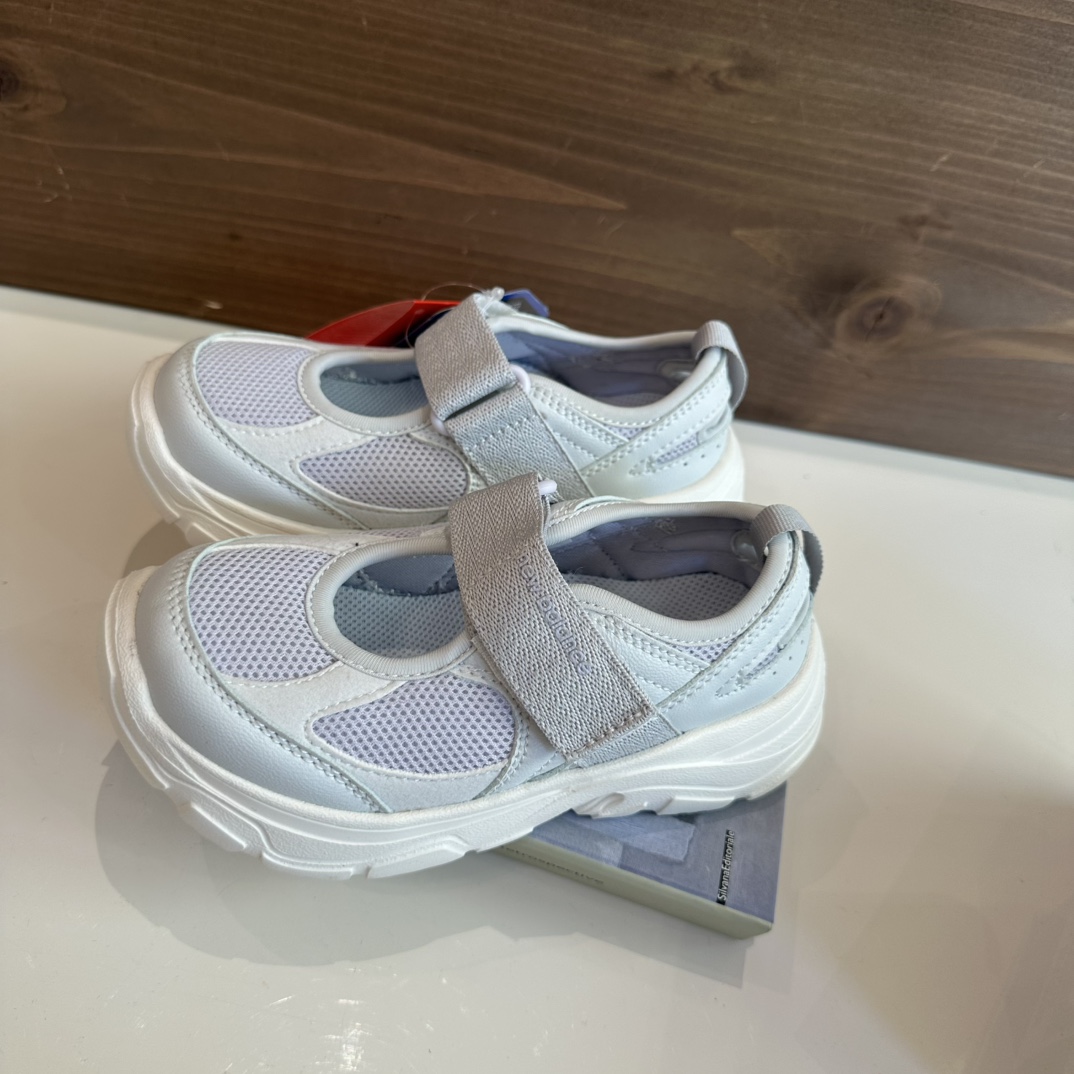 图片[4]-NB玛丽珍包头凉鞋➕透气的网面拼接，穿上不仅可以很好的保护我们宝贝的脚趾，还可以让孩子的足部自由呼吸，保持不整天干爽～做到安全、透气两不误✌️✌️✌️ 尺码22-37-选品中心