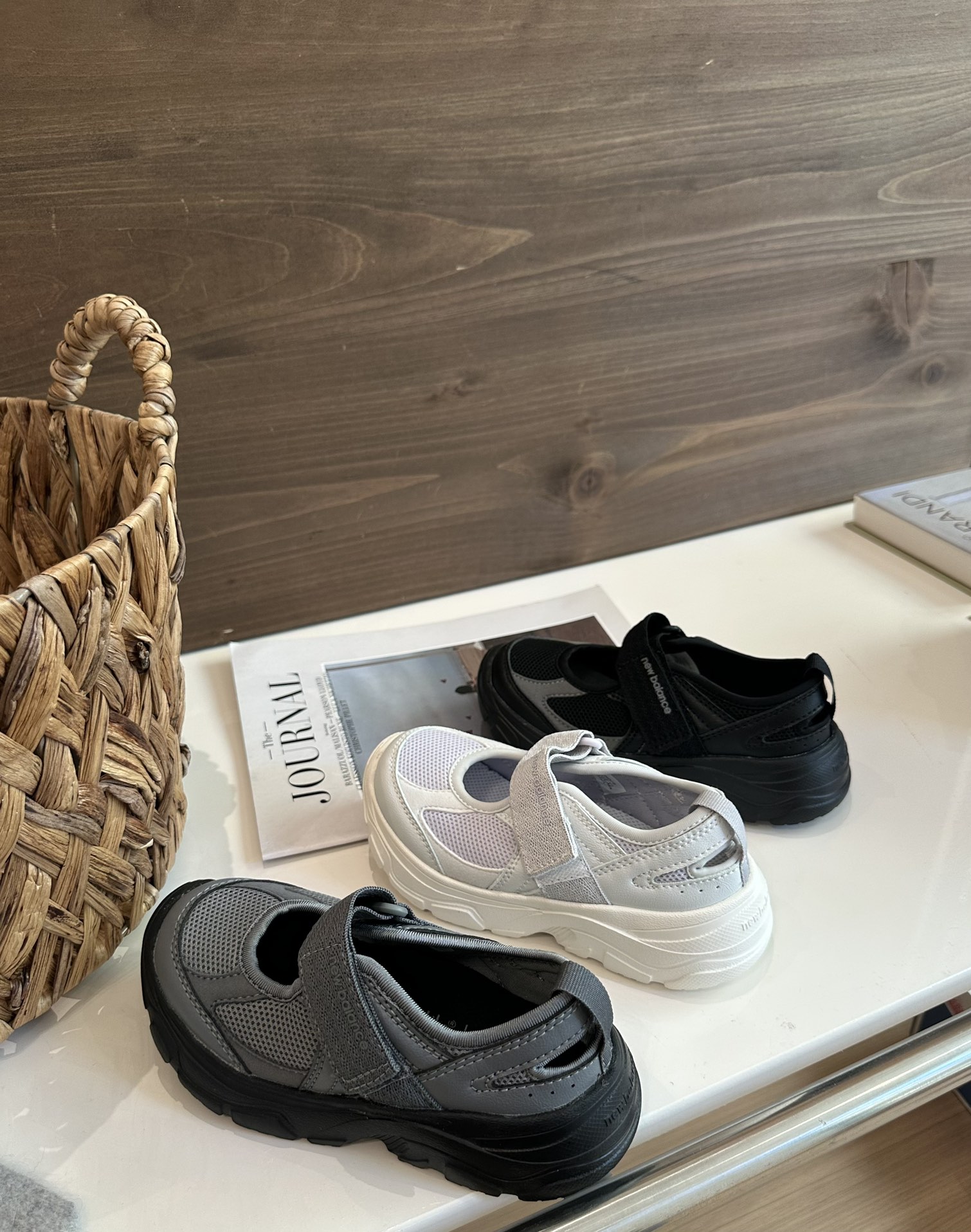 图片[4]-♥️一脚蹬穿脱方便！ 最适合孩子穿，上脚很轻 平时运动也合适！ 大网面透气，面料舒适~-选品中心