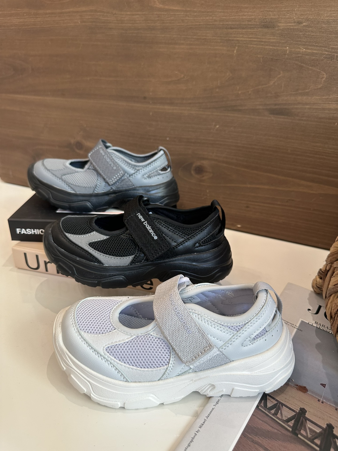 图片[9]-♥️一脚蹬穿脱方便！ 最适合孩子穿，上脚很轻 平时运动也合适！ 大网面透气，面料舒适~-选品中心