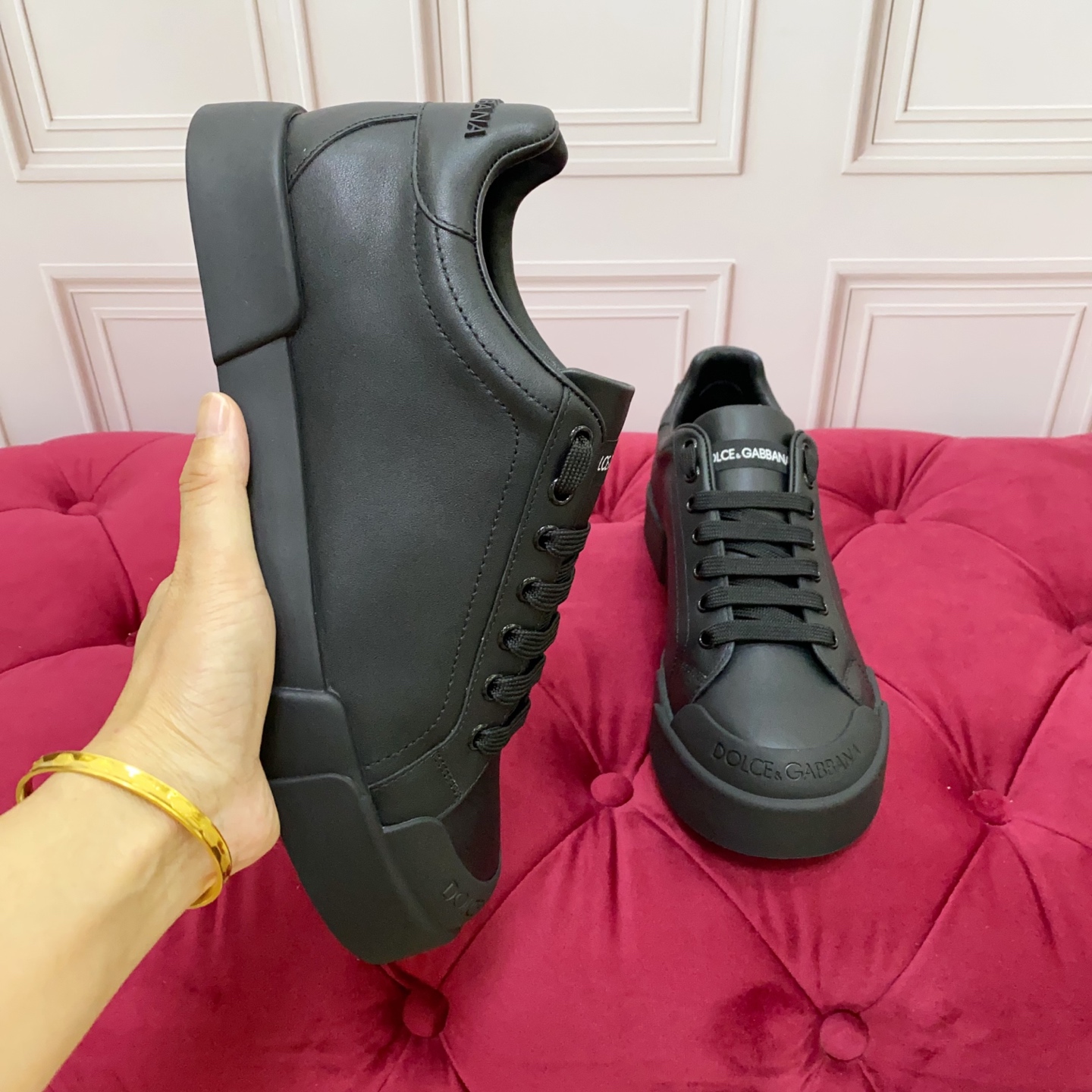 Dolce & Gabbana 2025 Leather Sneakers- High Quality, Comfortable, Stylish 6 i1745725340370 4130 0 4