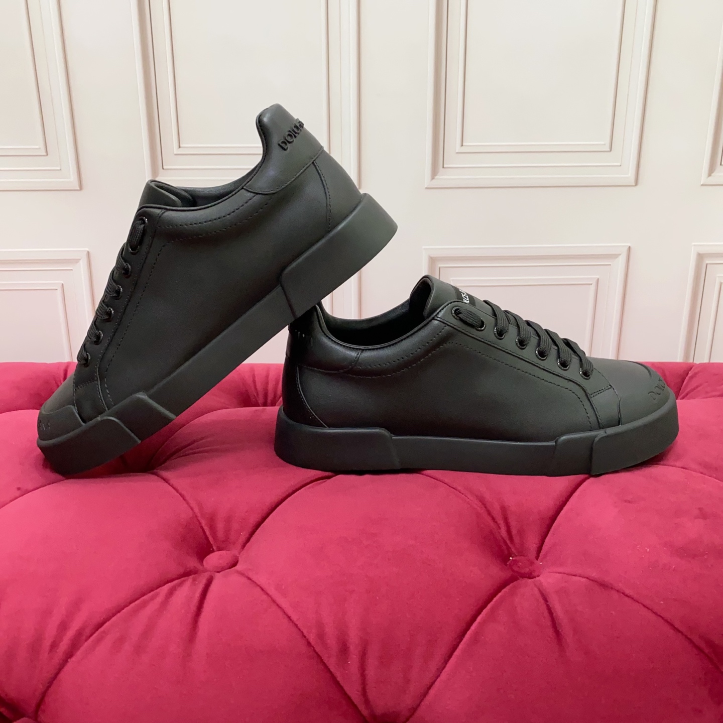 Dolce & Gabbana 2025 Leather Sneakers- High Quality, Comfortable, Stylish 7 i1745725341782 9131 0 5