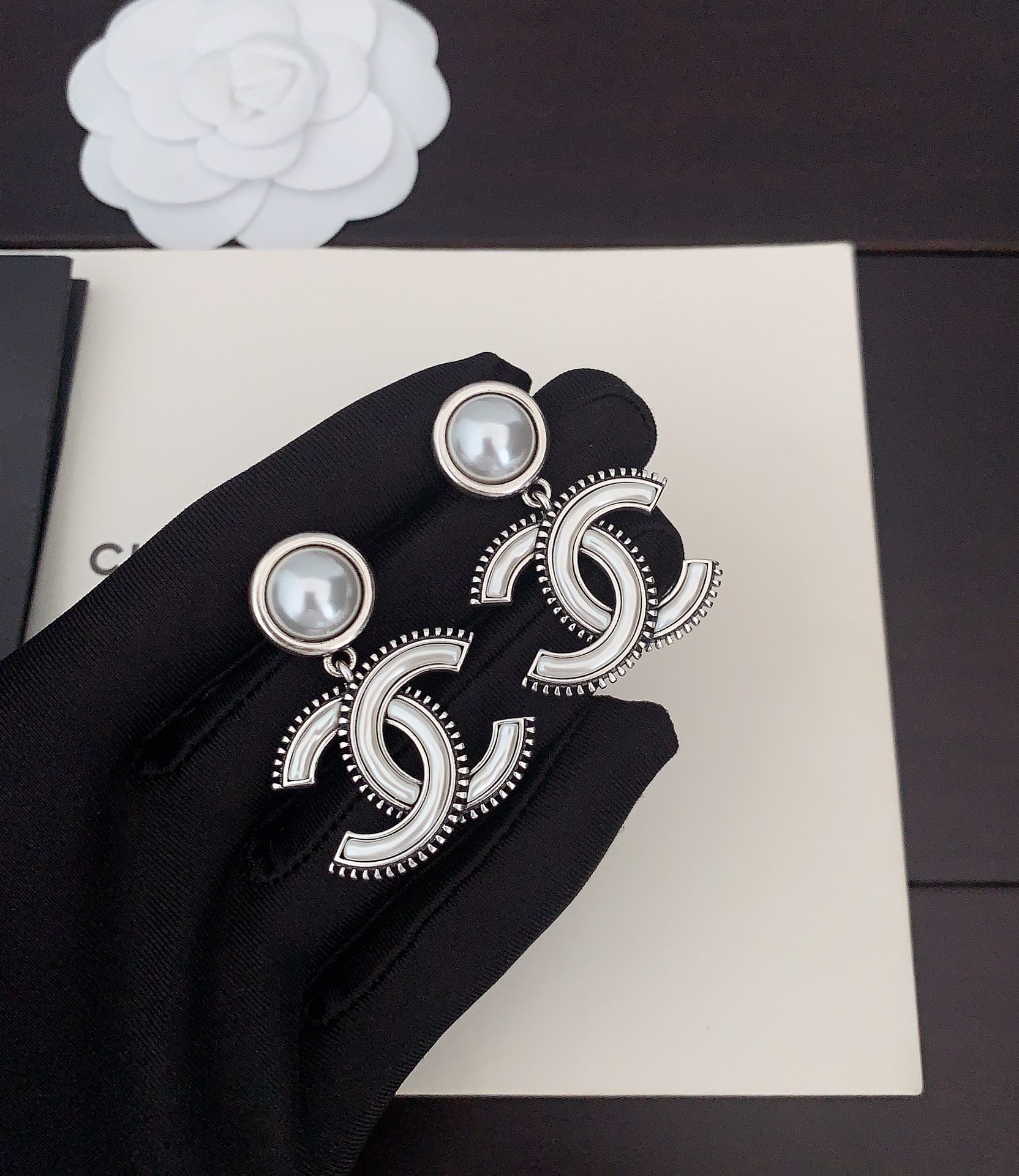 Luxury luxury earrings 3