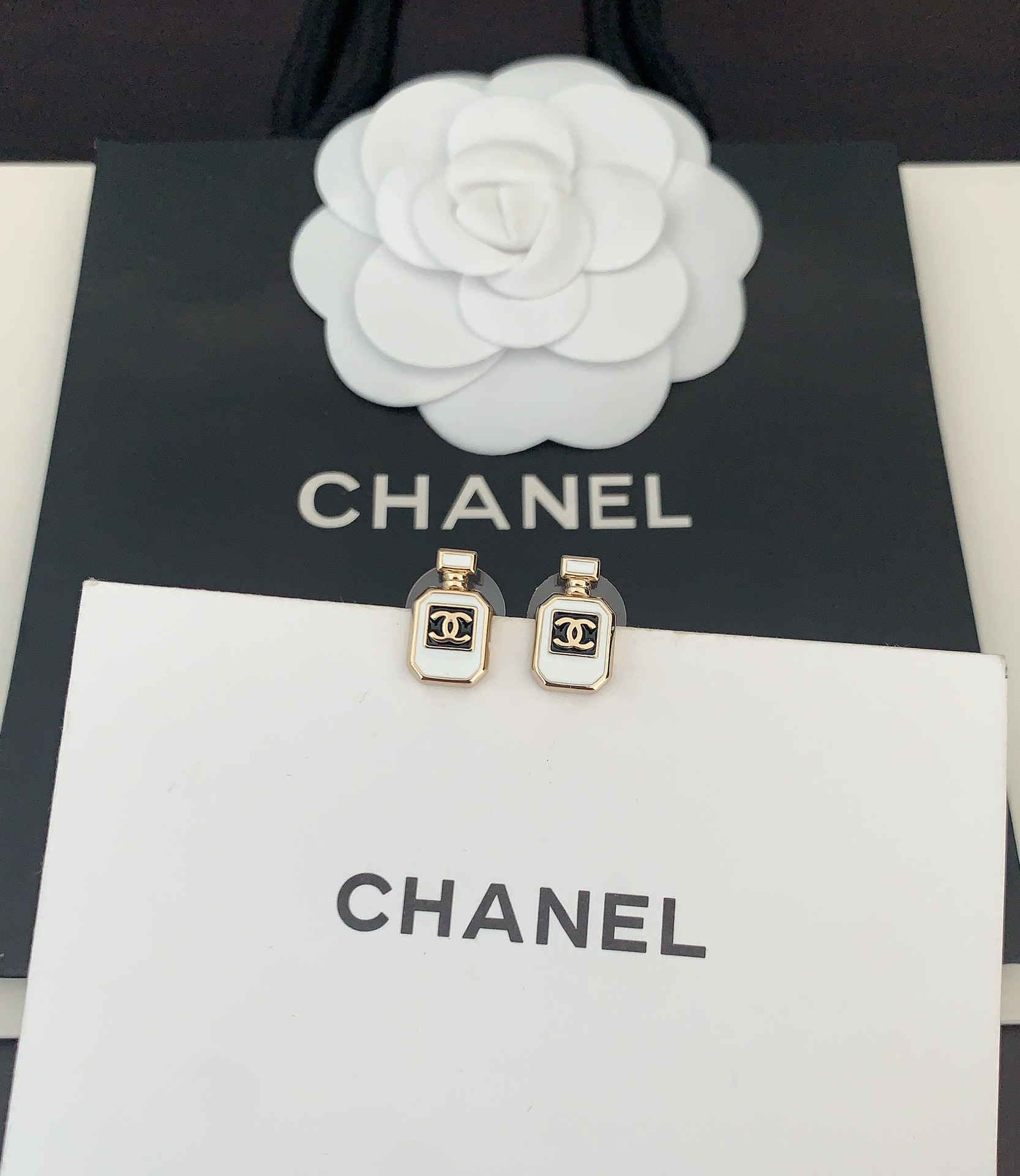Designer perfume 5