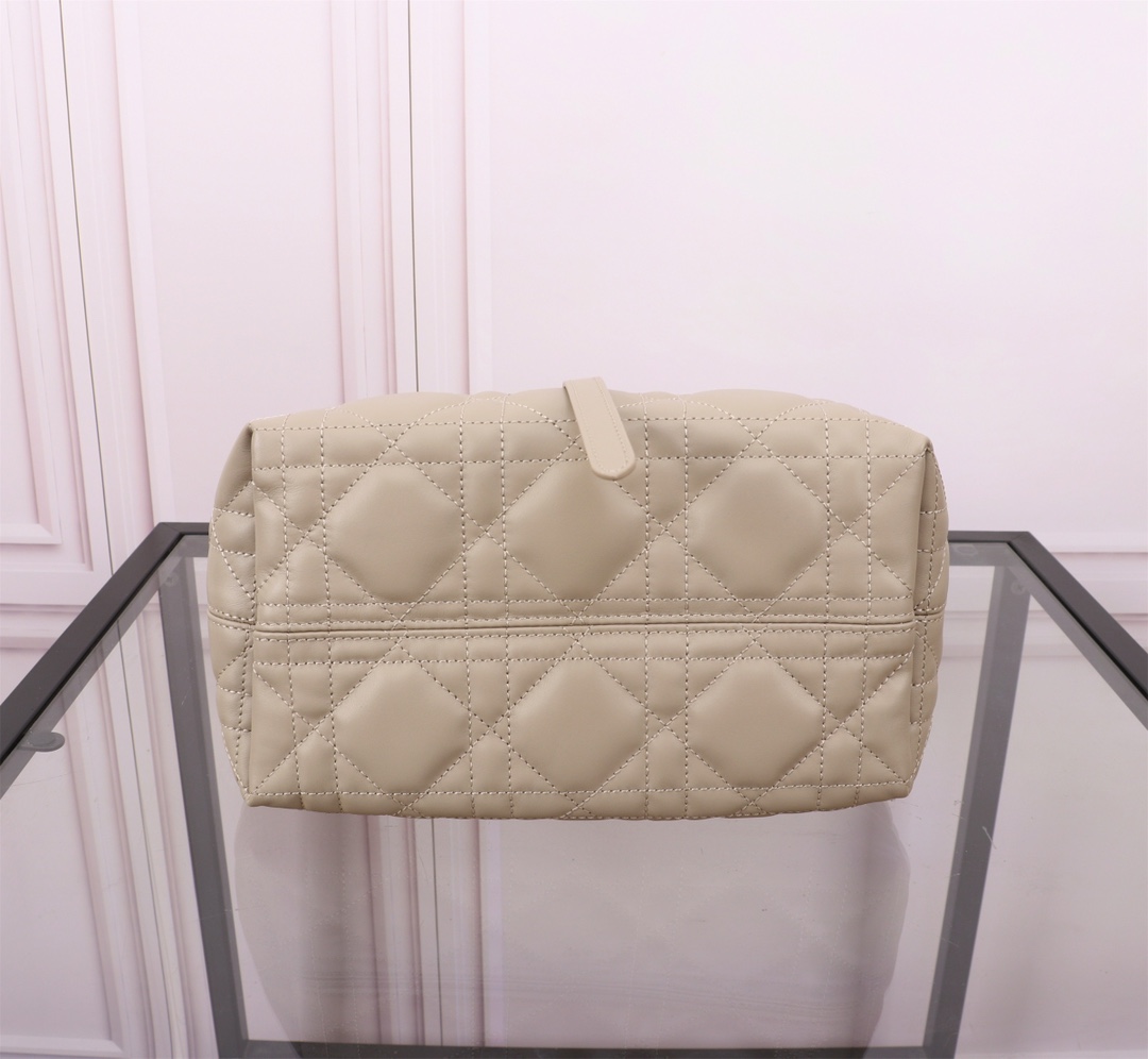 迪奥 Dior 高定典藏经典高奢手袋托特包斜挎包 #6A56CB94 5