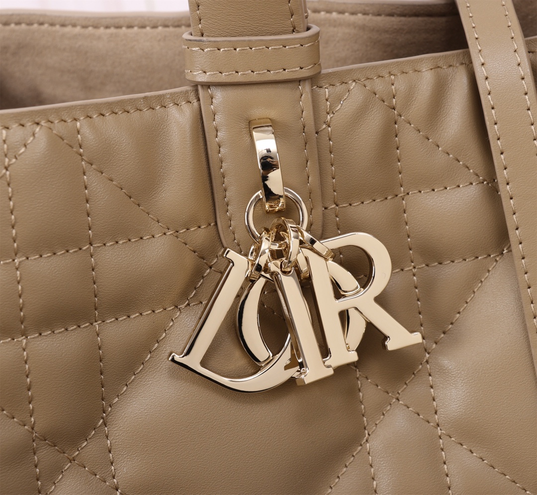 迪奥 Dior 高定典藏经典高奢手袋托特包斜挎包 #4406A181 2