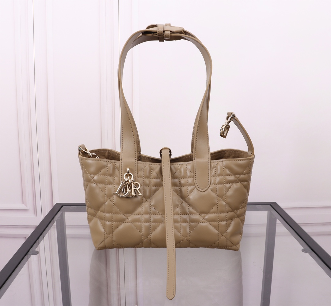 迪奥 Dior 高定典藏经典高奢手袋托特包斜挎包 #4DBB9E8A 8