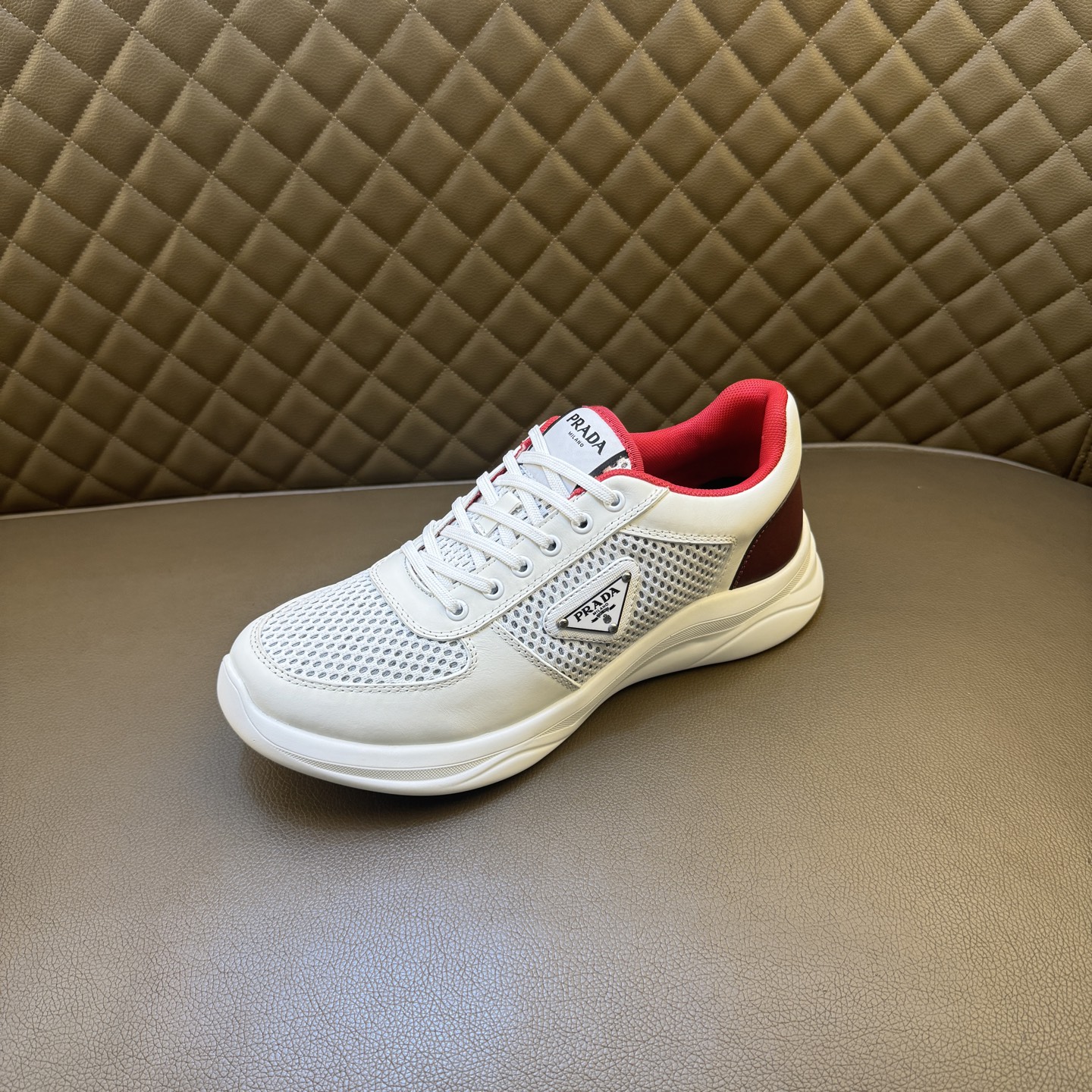 Prada Style Leather Men's Shoes style reference detail image 6 from source 781951
