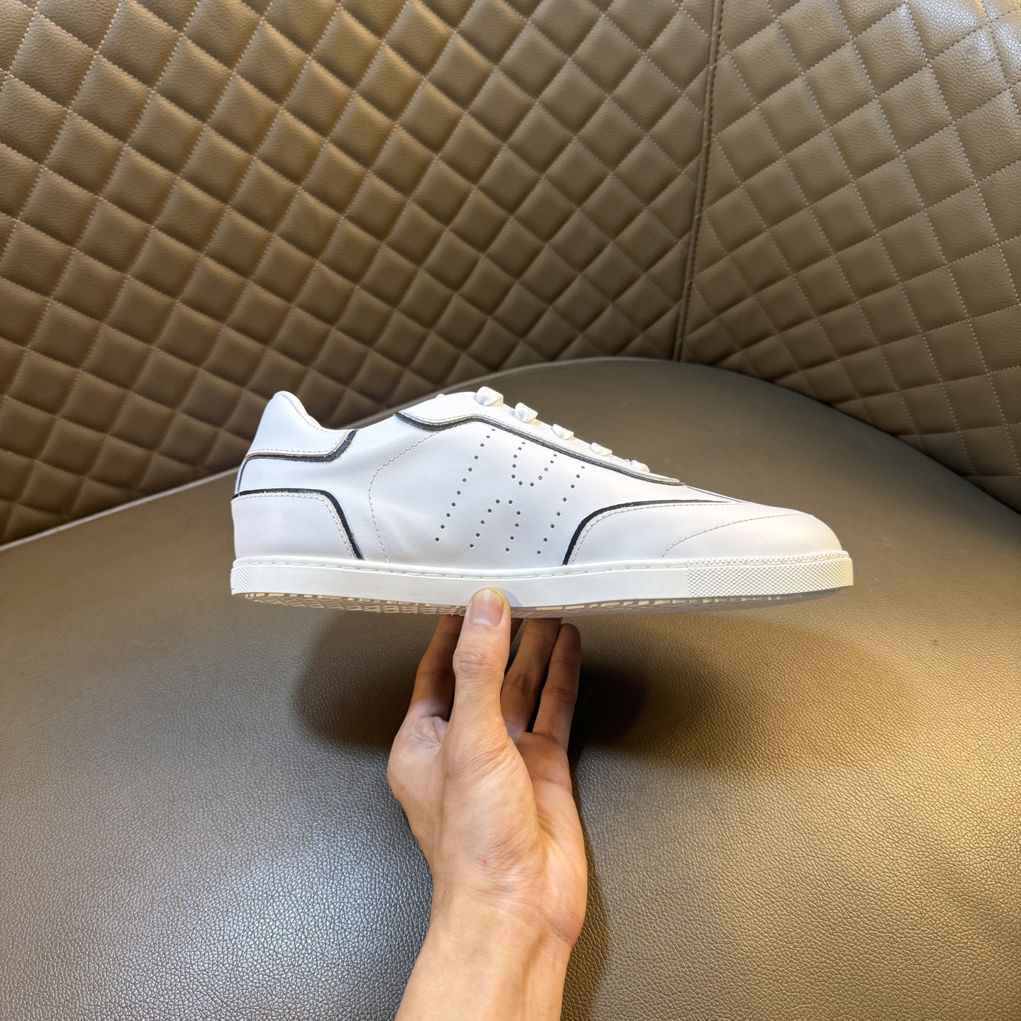 Hermes Style Leather Men's Shoes style reference detail image 7 from source 781598