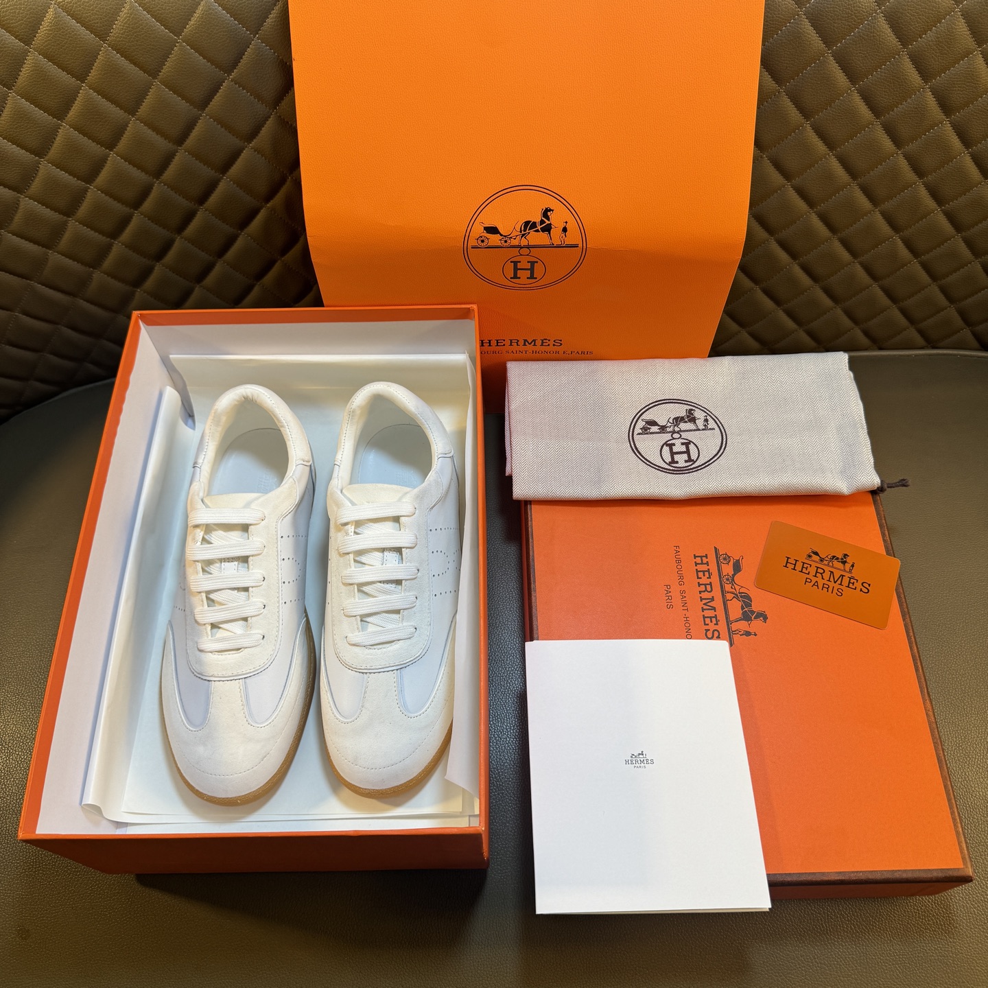Hermes Style Leather Men's Shoes style reference detail image 1 from source 781599
