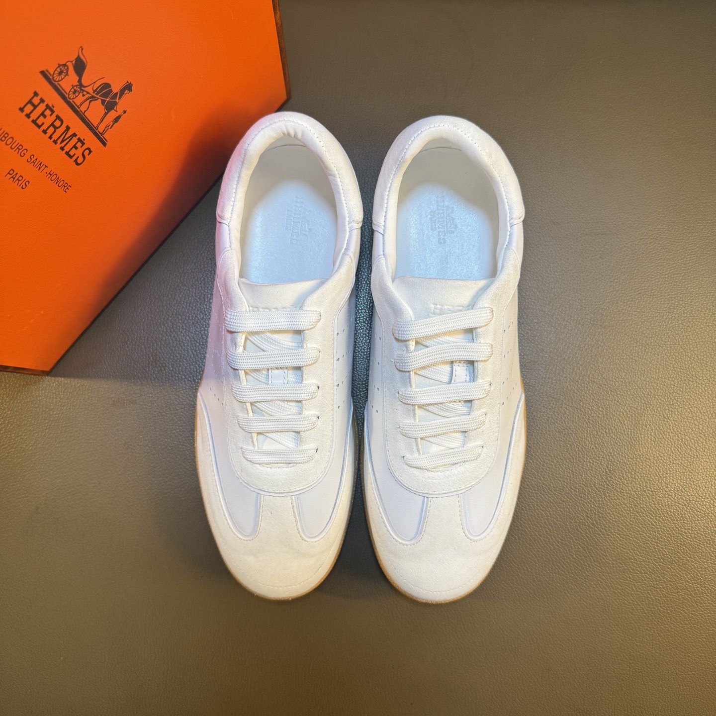 Hermes Style Leather Men's Shoes style reference detail image 2 from source 781599