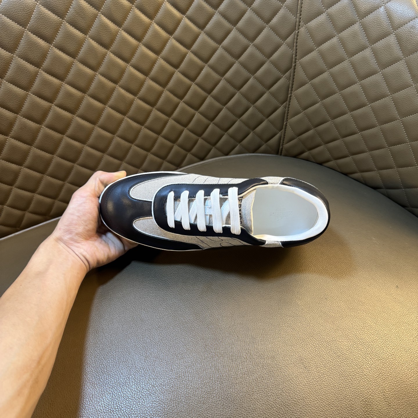 Hermes Style Leather Men's Shoes style reference detail image 8 from source 781600