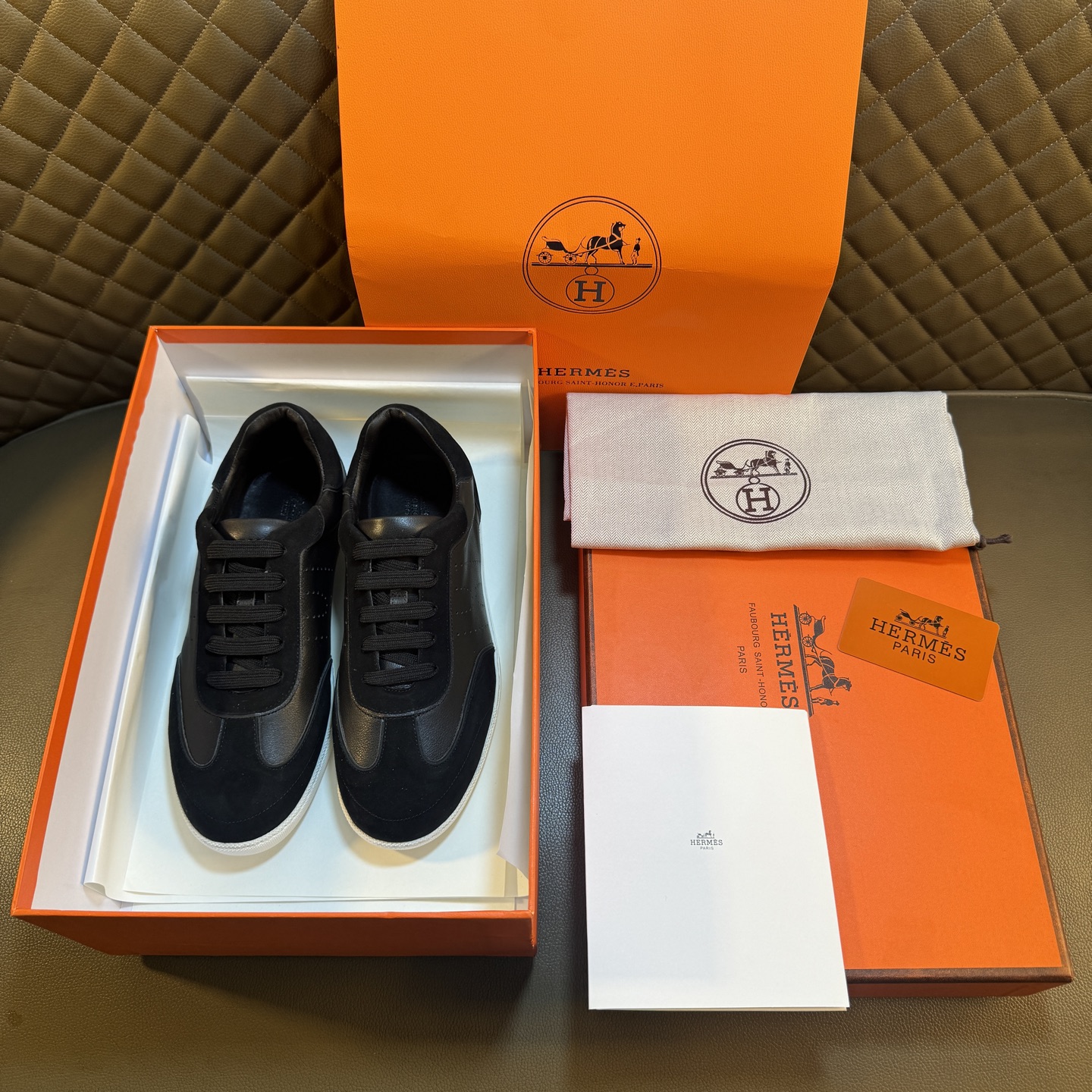 Hermes Style Leather Men's Shoes style reference detail image 1 from source 781601